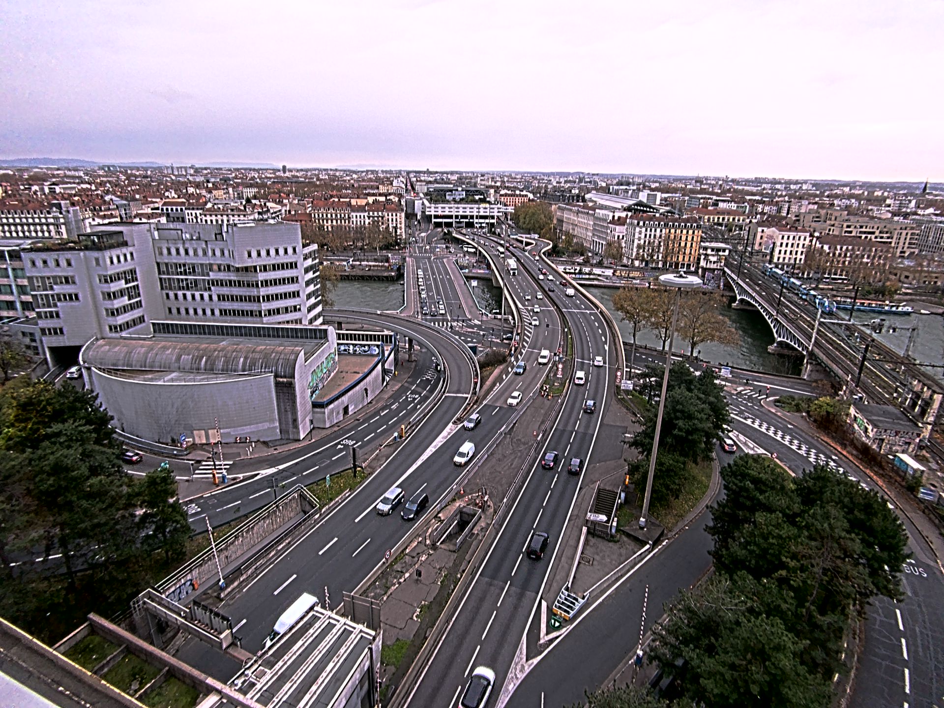 Caméra autoroute à Lyon Perrache à l'entrée Sud du Tunnel sous Fourvière, en direction de Marseille