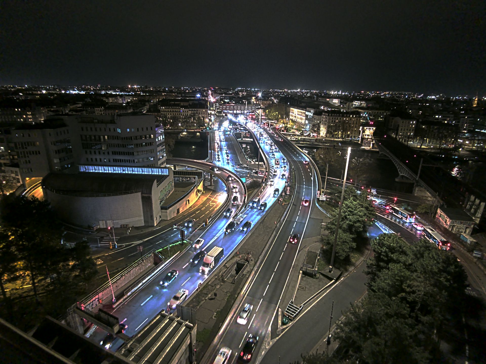 Caméra autoroute à Lyon Perrache à l'entrée Sud du Tunnel sous Fourvière, en direction de Marseille