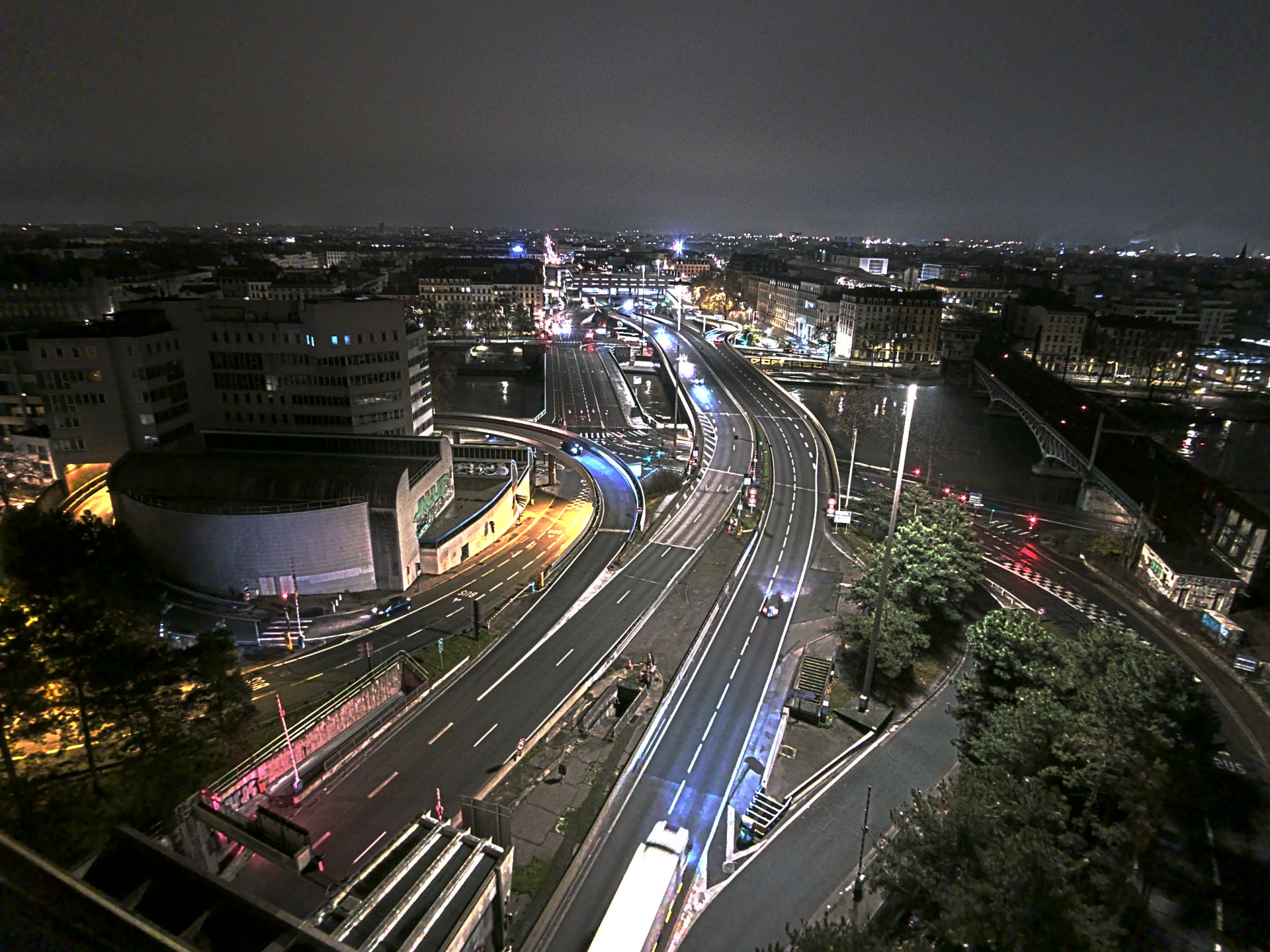 Caméra autoroute à Lyon Perrache à l'entrée Sud du Tunnel sous Fourvière, en direction de Marseille