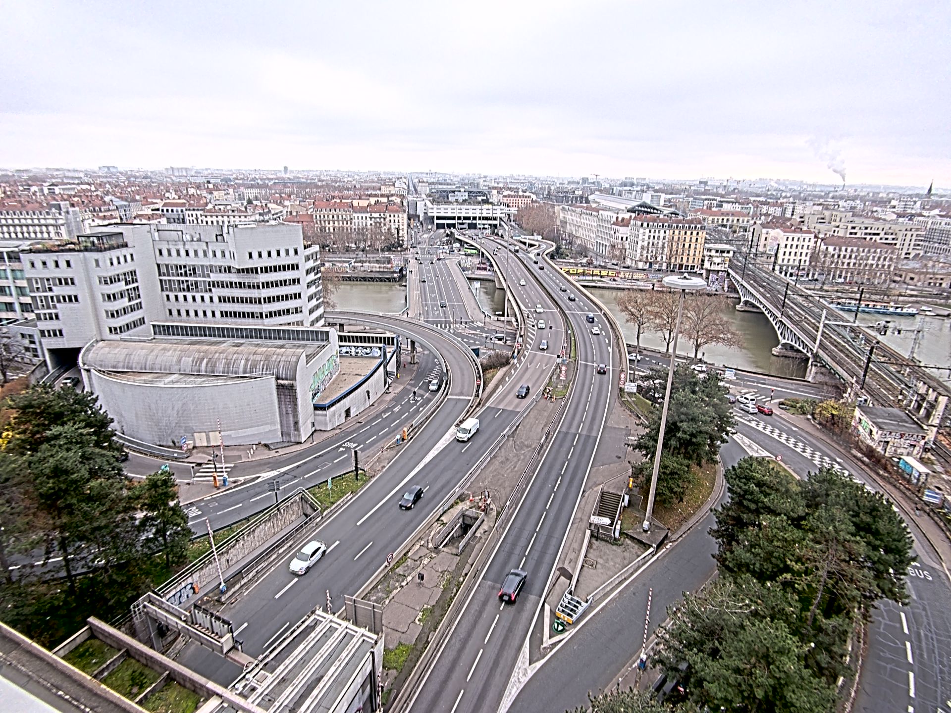 Caméra autoroute à Lyon Perrache à l'entrée Sud du Tunnel sous Fourvière, en direction de Marseille