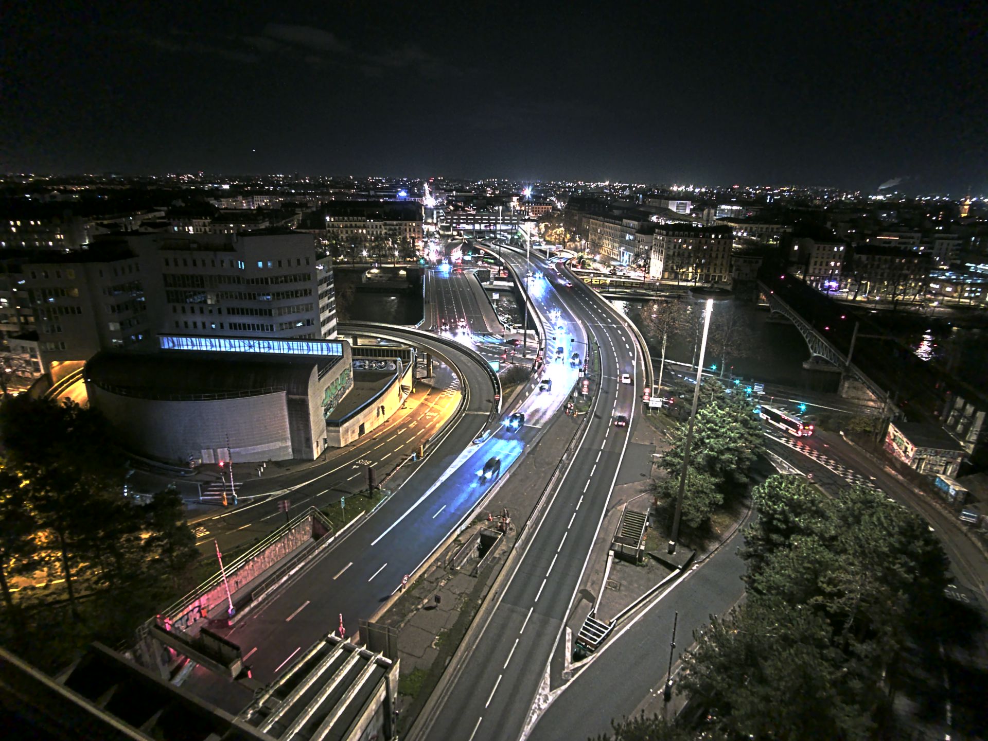 Caméra autoroute à Lyon Perrache à l'entrée Sud du Tunnel sous Fourvière, en direction de Marseille