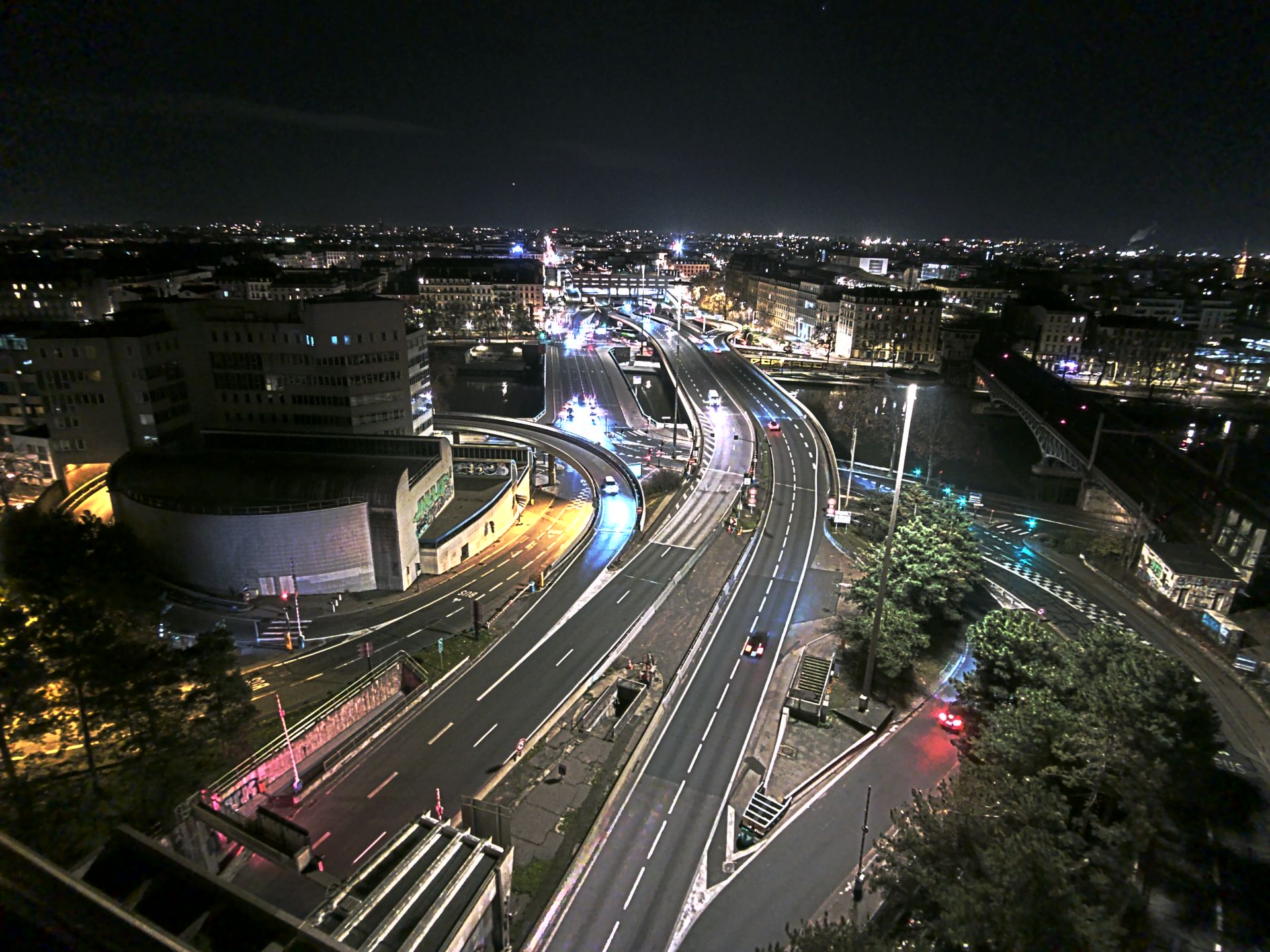 Caméra autoroute à Lyon Perrache à l'entrée Sud du Tunnel sous Fourvière, en direction de Marseille