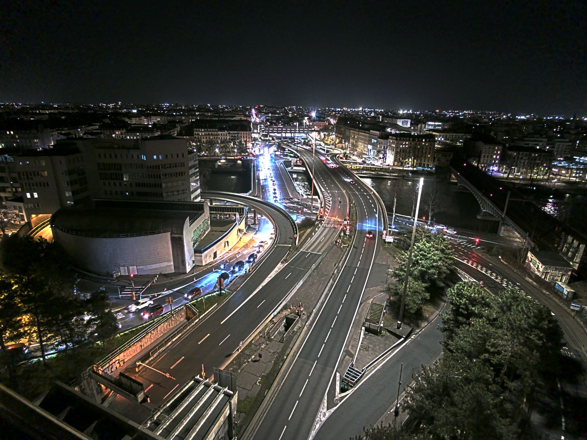 Caméra autoroute à Lyon Perrache à l'entrée Sud du Tunnel sous Fourvière, en direction de Marseille