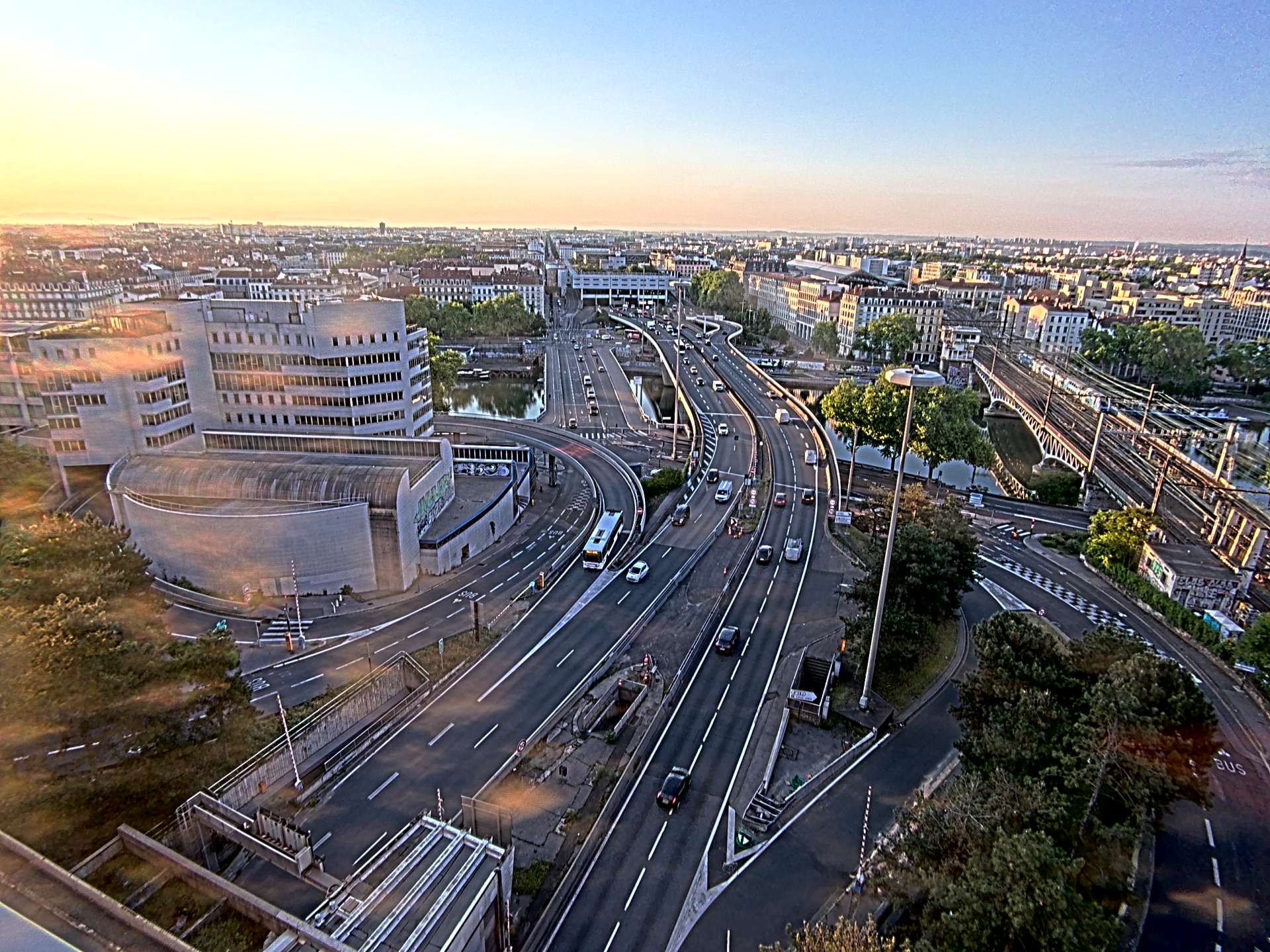 Caméra autoroute à Lyon Perrache à l'entrée Sud du Tunnel sous Fourvière, en direction de Marseille