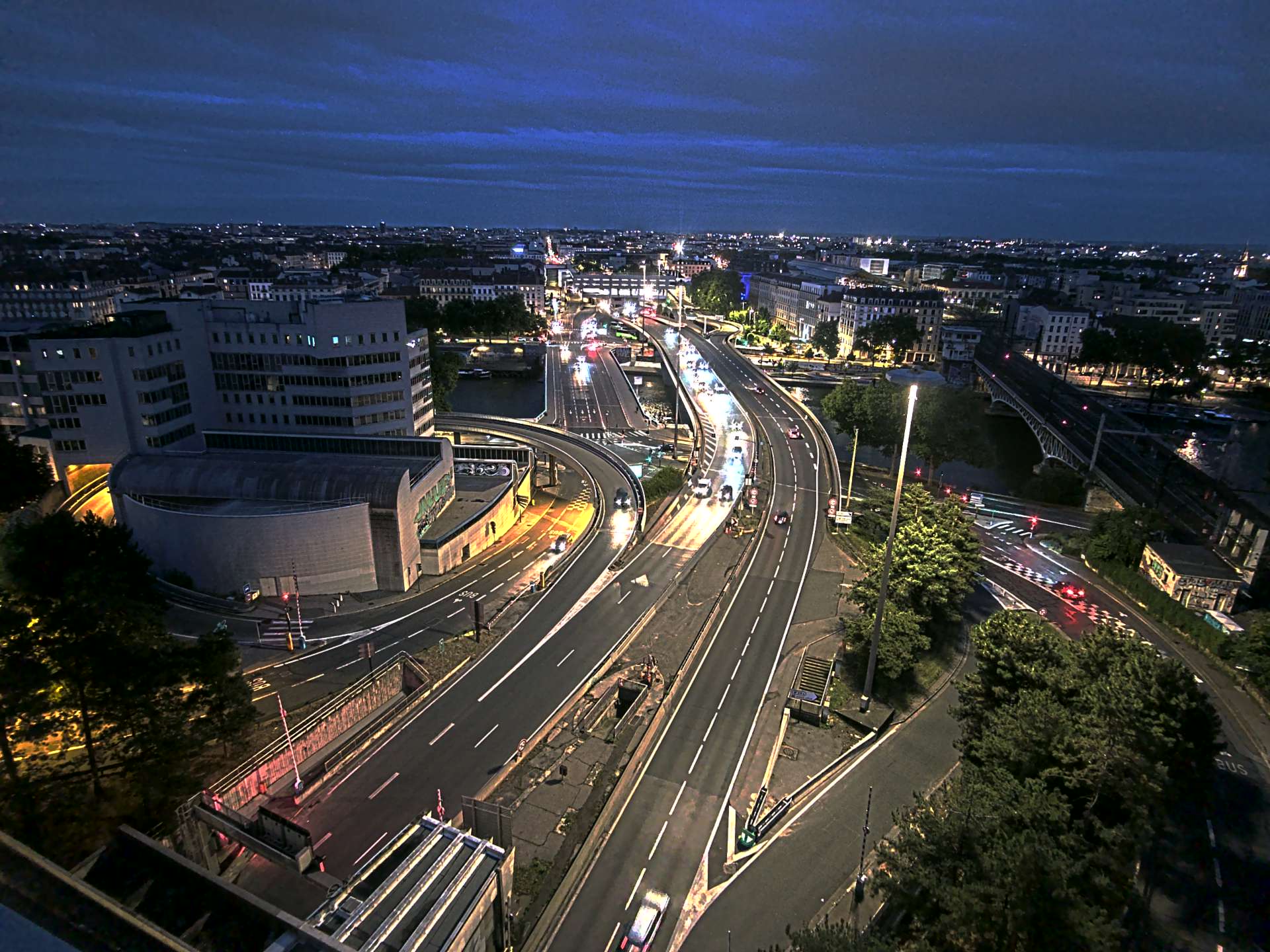 Caméra autoroute à Lyon Perrache à l'entrée Sud du Tunnel sous Fourvière, en direction de Marseille