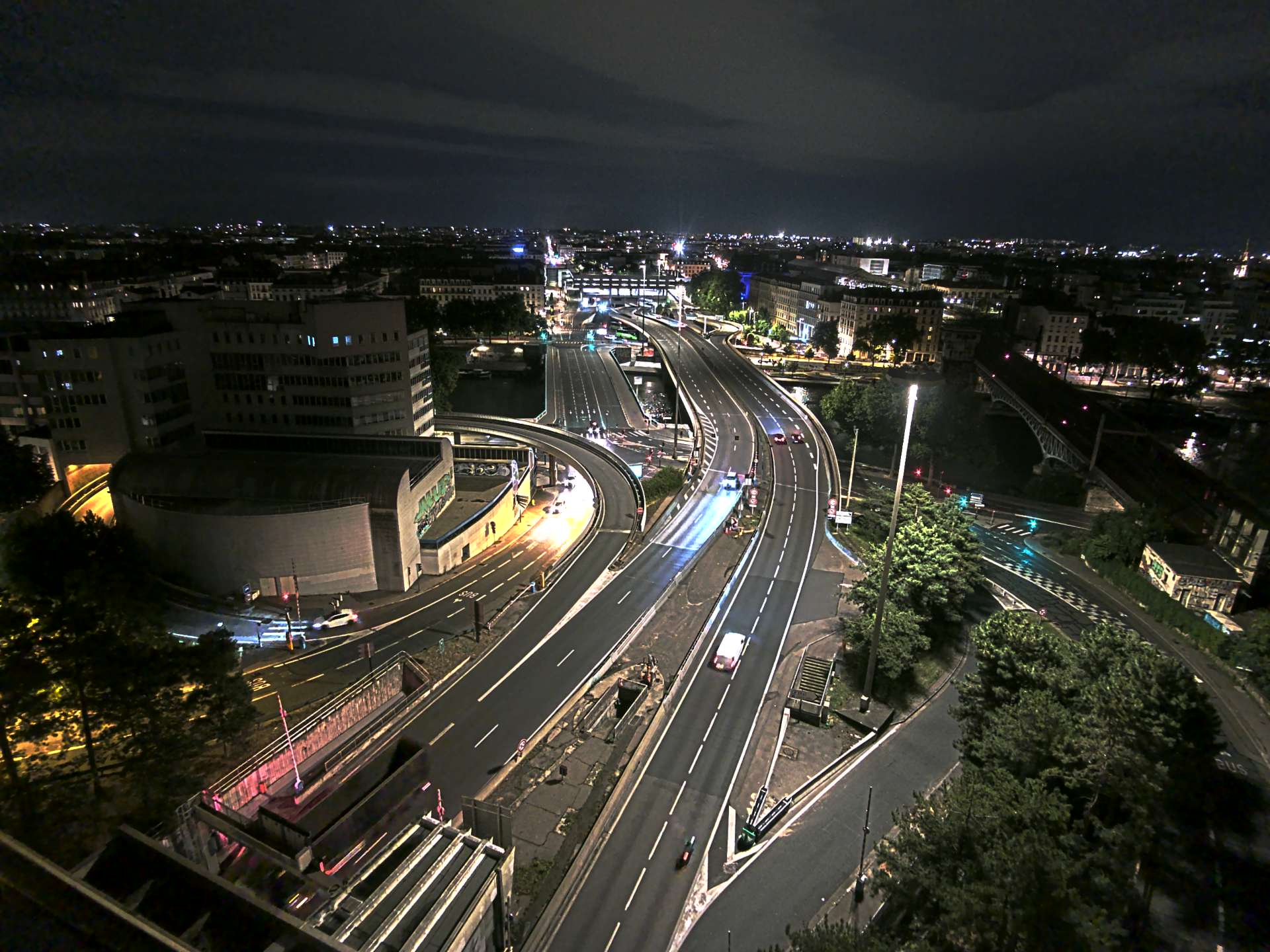 Caméra autoroute à Lyon Perrache à l'entrée Sud du Tunnel sous Fourvière, en direction de Marseille