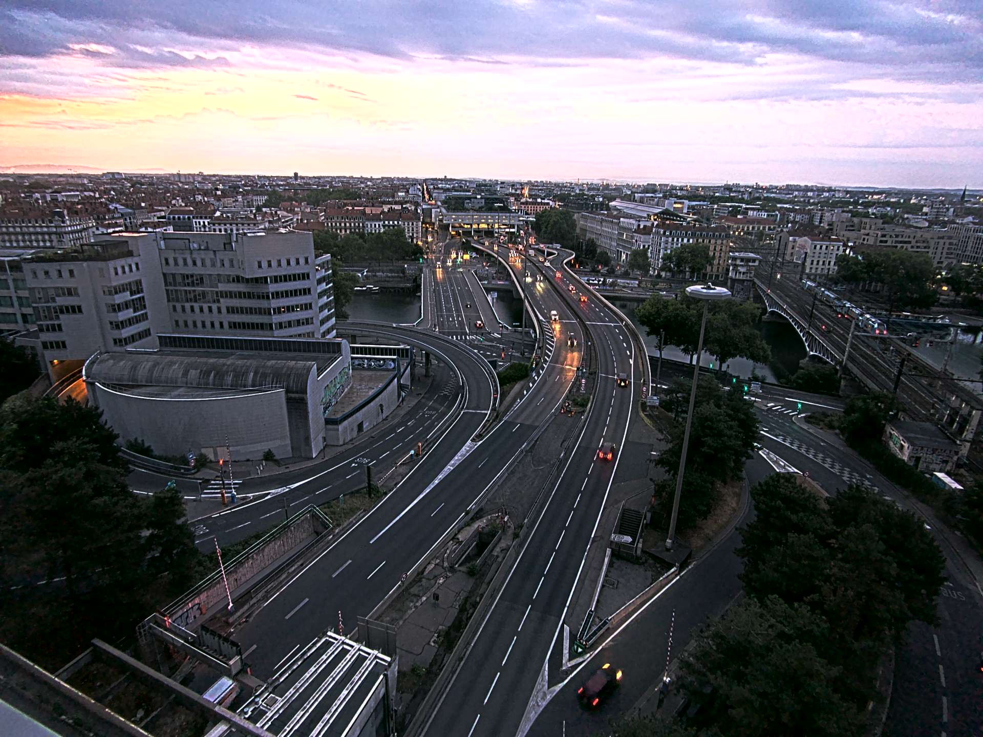 Caméra autoroute à Lyon Perrache à l'entrée Sud du Tunnel sous Fourvière, en direction de Marseille