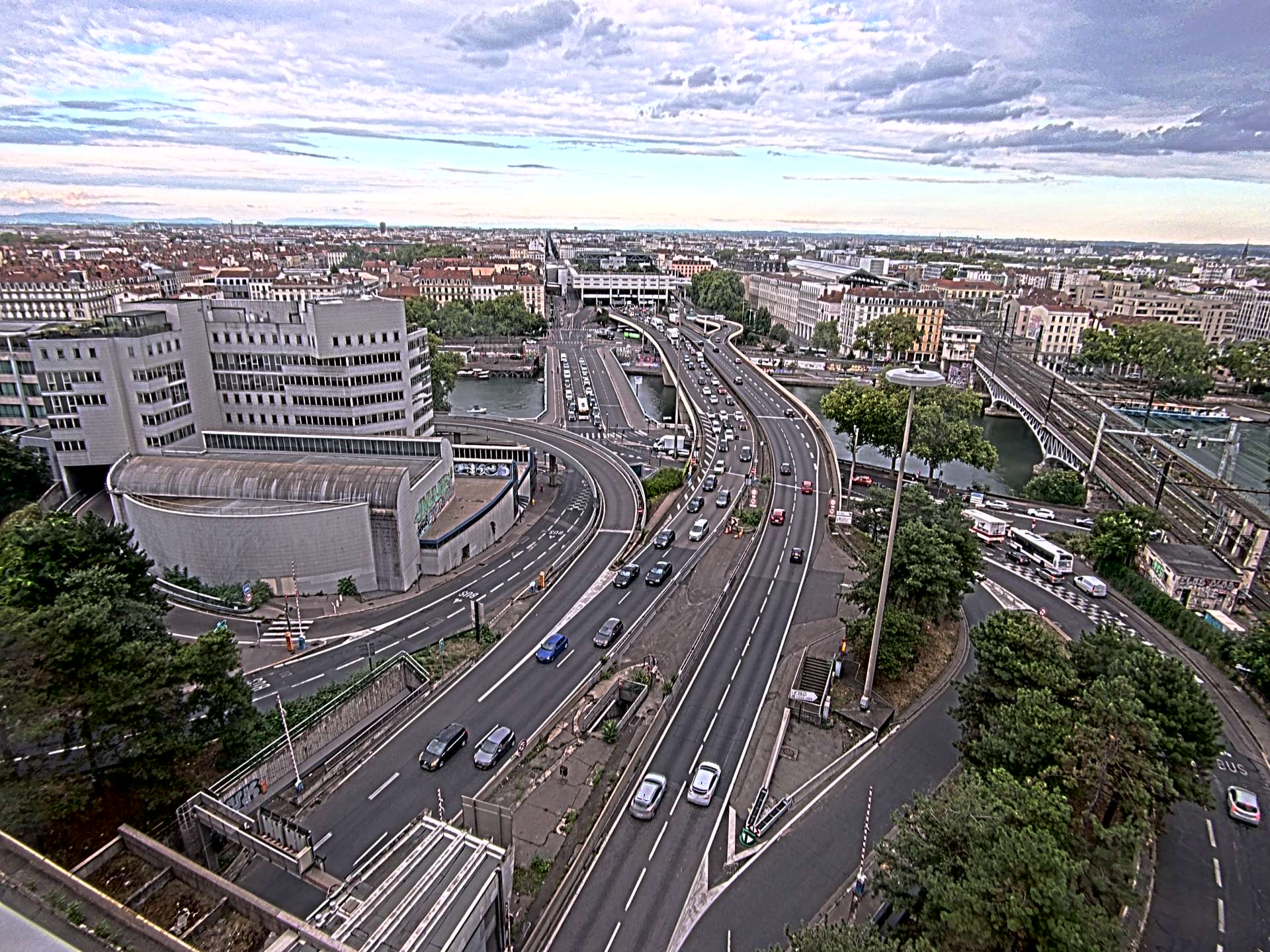 Caméra autoroute à Lyon Perrache à l'entrée Sud du Tunnel sous Fourvière, en direction de Marseille