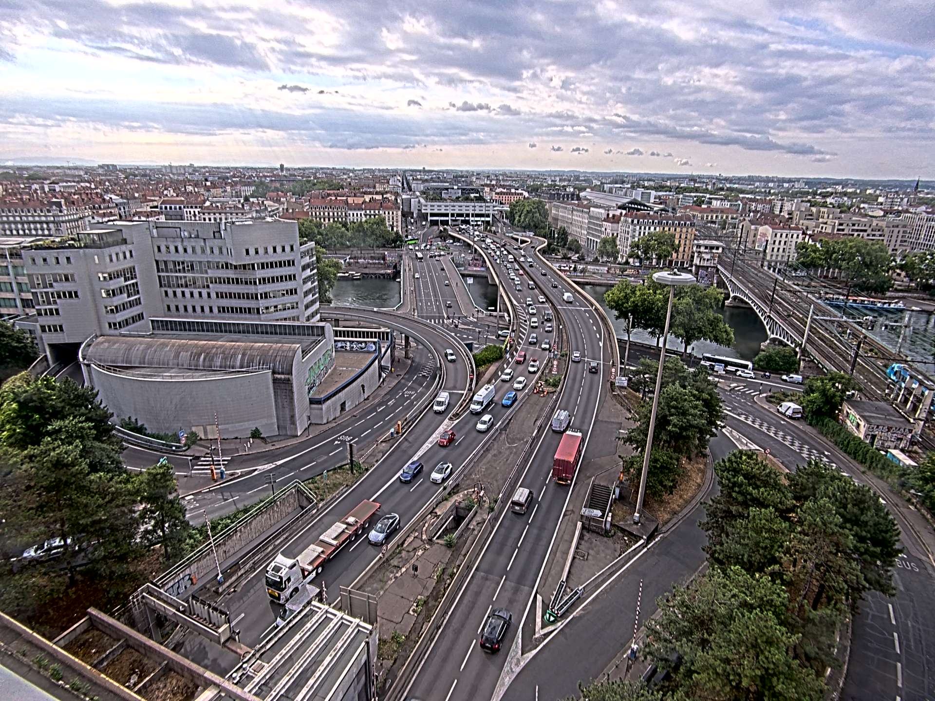 Caméra autoroute à Lyon Perrache à l'entrée Sud du Tunnel sous Fourvière, en direction de Marseille