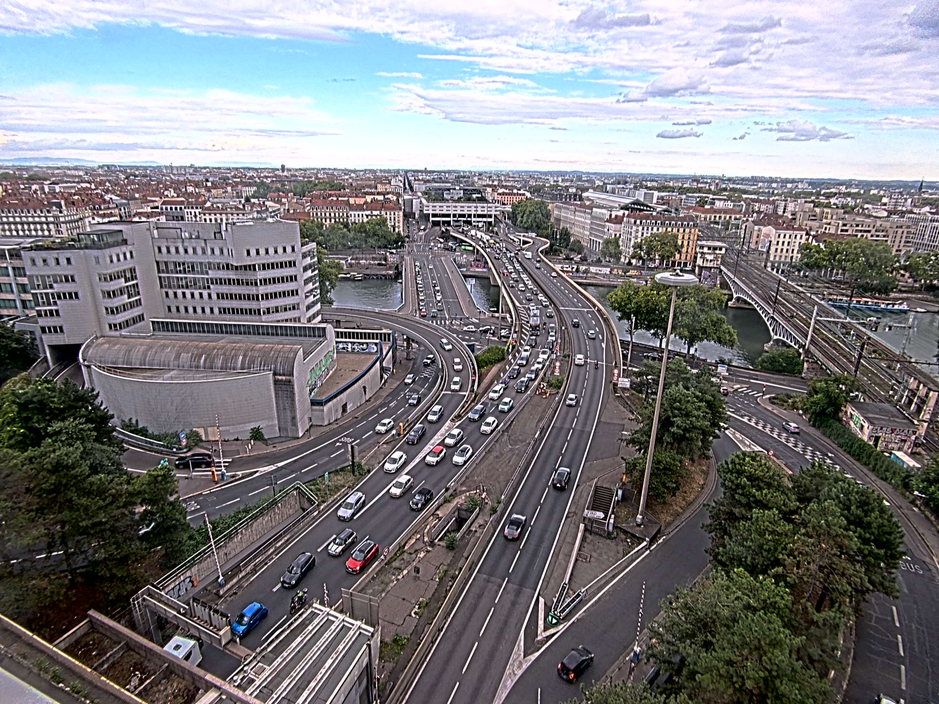 Caméra autoroute à Lyon Perrache à l'entrée Sud du Tunnel sous Fourvière, en direction de Marseille