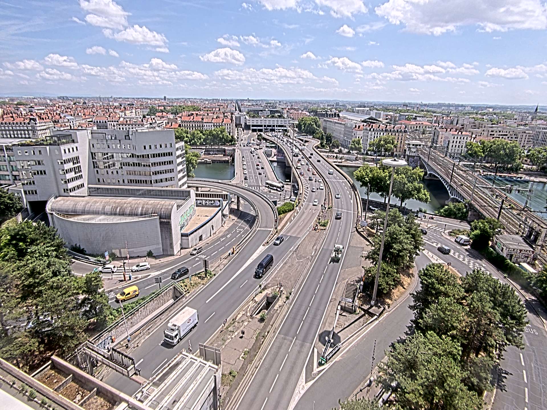 Caméra autoroute à Lyon Perrache à l'entrée Sud du Tunnel sous Fourvière, en direction de Marseille