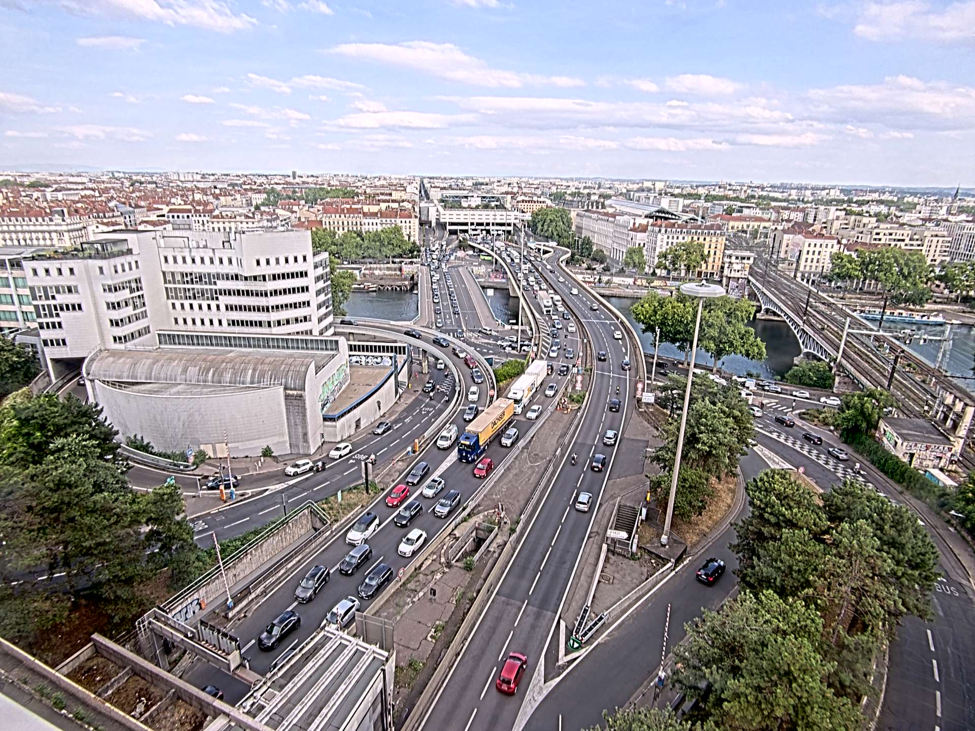 Caméra autoroute à Lyon Perrache à l'entrée Sud du Tunnel sous Fourvière, en direction de Marseille