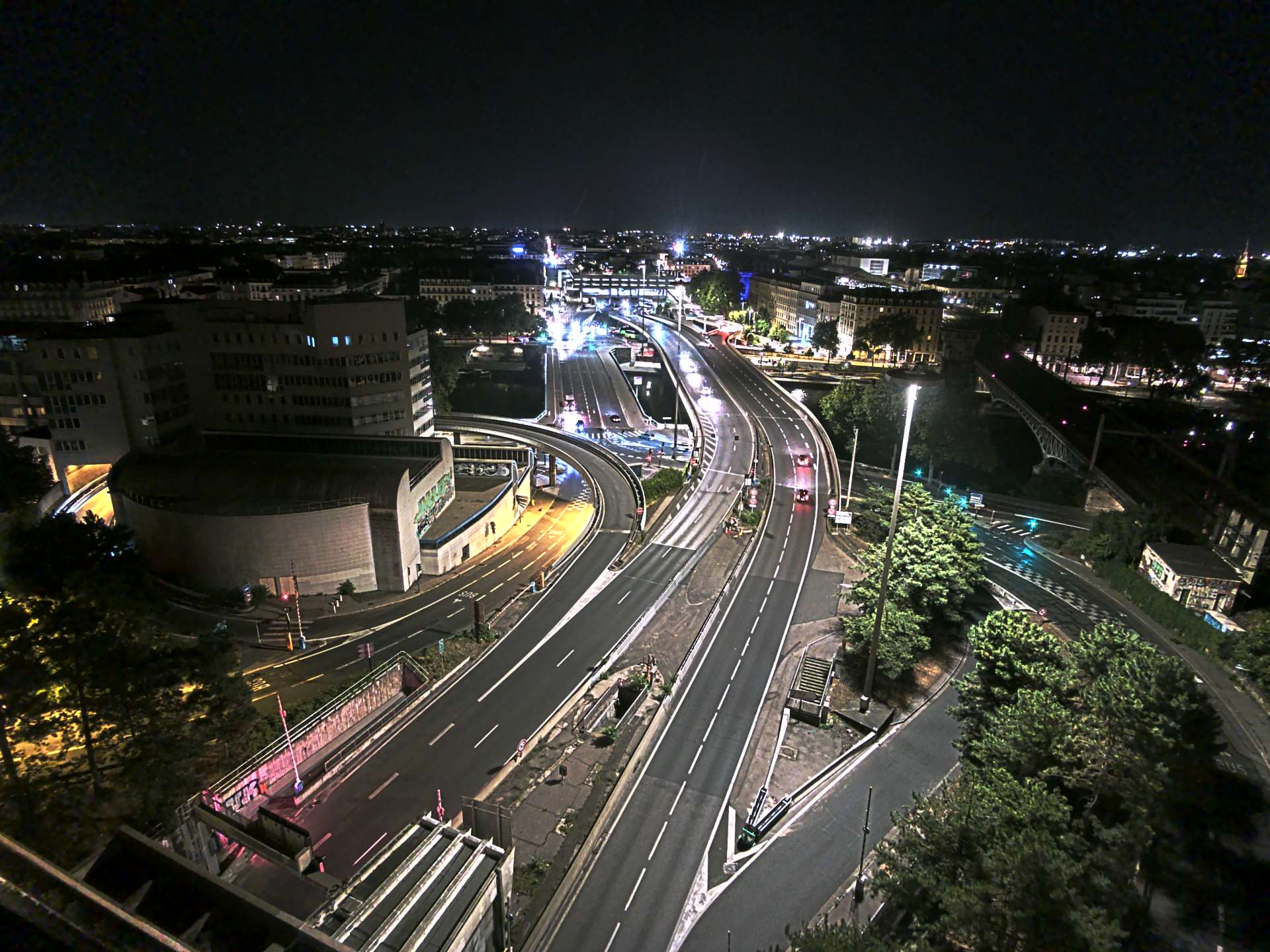 Caméra autoroute à Lyon Perrache à l'entrée Sud du Tunnel sous Fourvière, en direction de Marseille