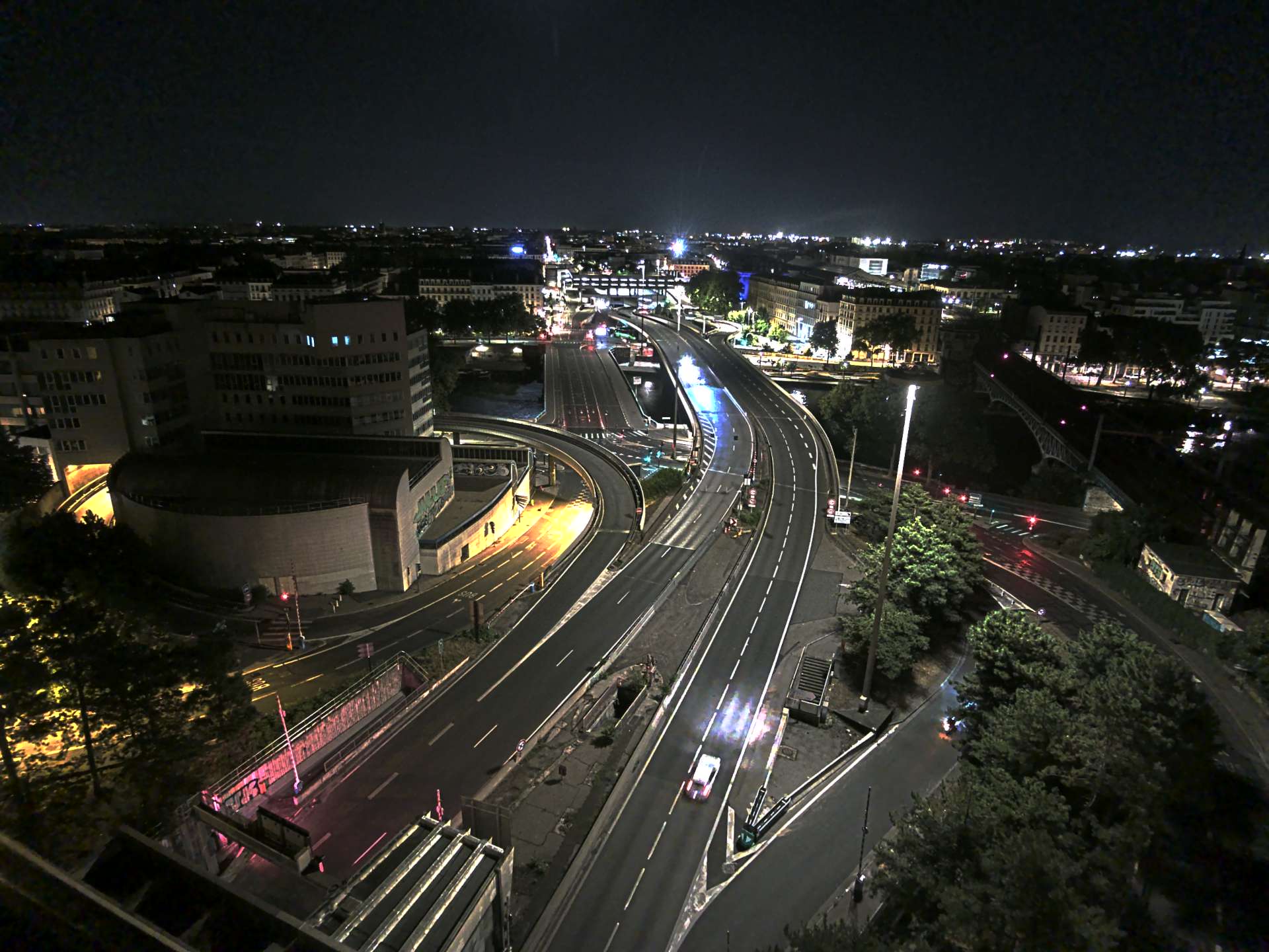 Caméra autoroute à Lyon Perrache à l'entrée Sud du Tunnel sous Fourvière, en direction de Marseille