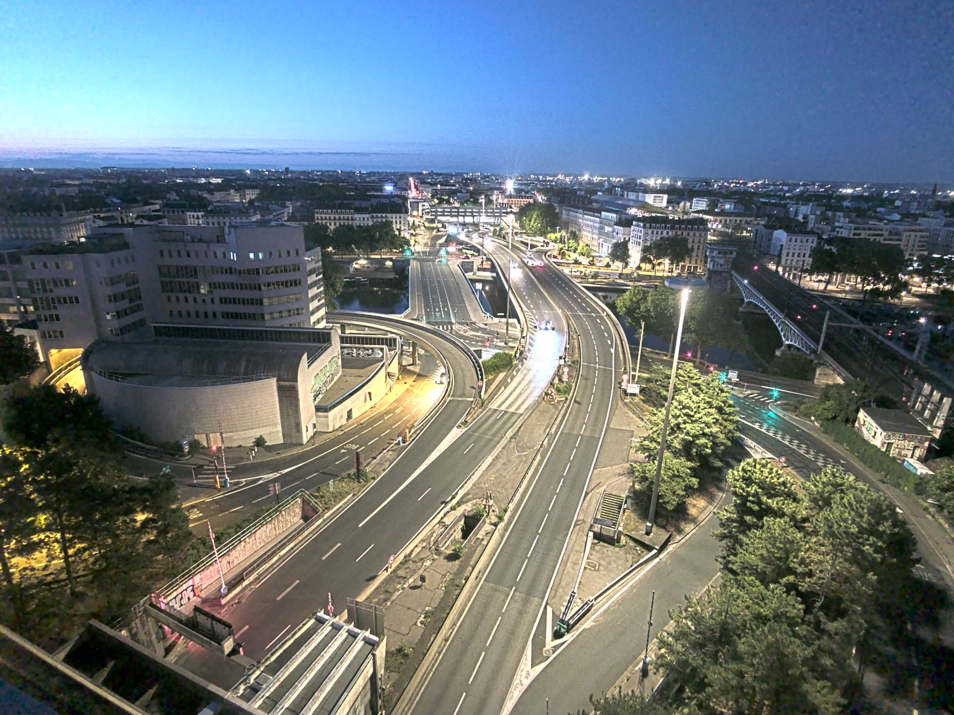 Caméra autoroute à Lyon Perrache à l'entrée Sud du Tunnel sous Fourvière, en direction de Marseille