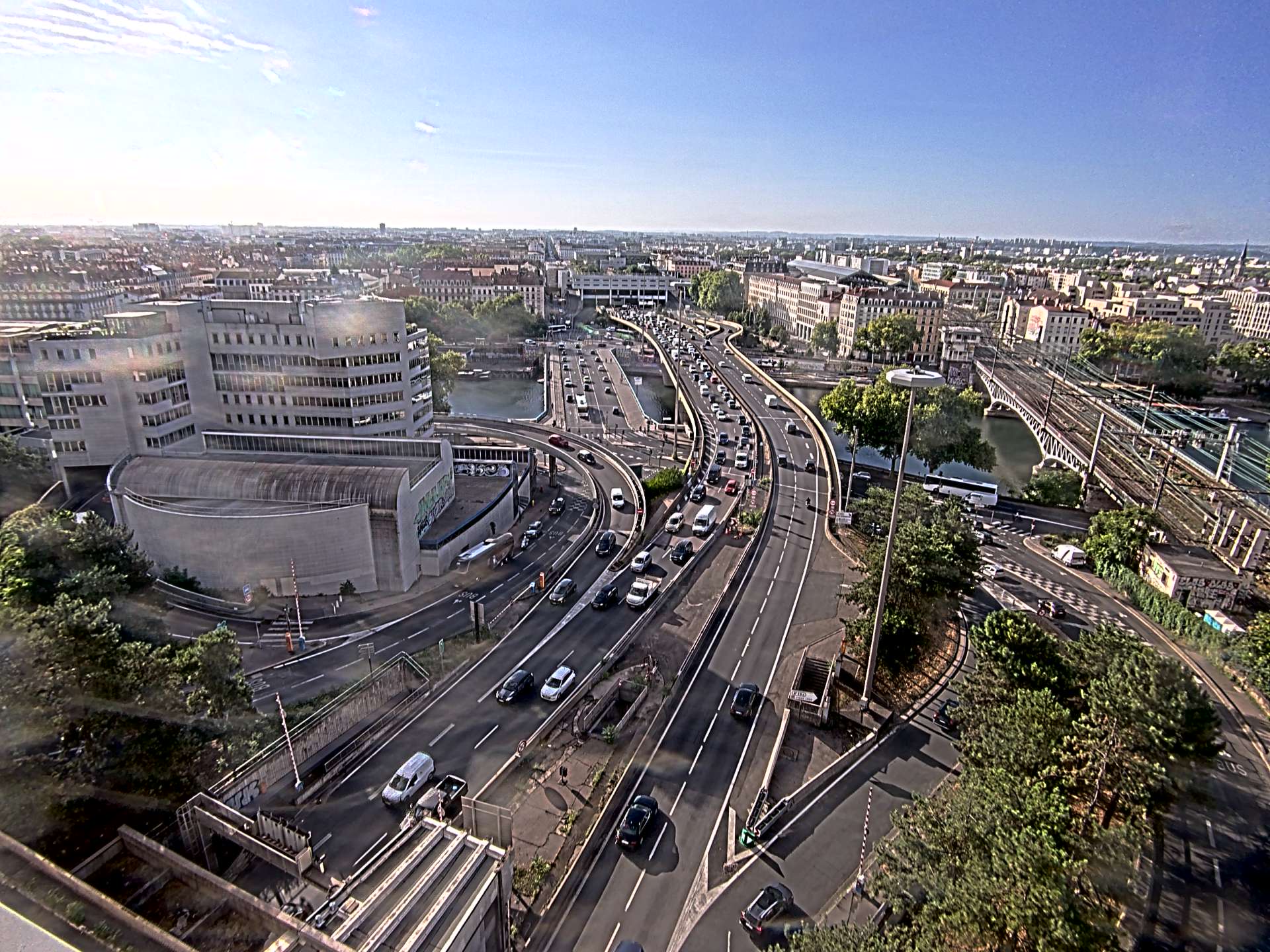 Caméra autoroute à Lyon Perrache à l'entrée Sud du Tunnel sous Fourvière, en direction de Marseille