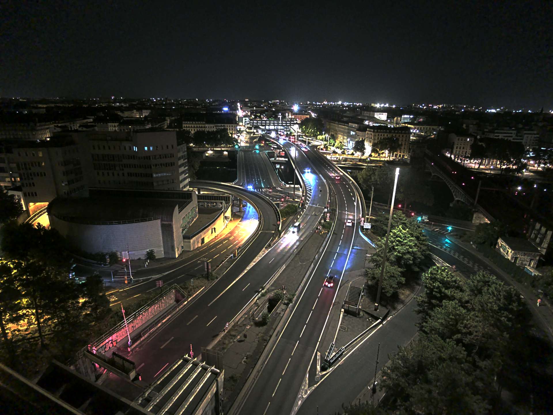 Caméra autoroute à Lyon Perrache à l'entrée Sud du Tunnel sous Fourvière, en direction de Marseille