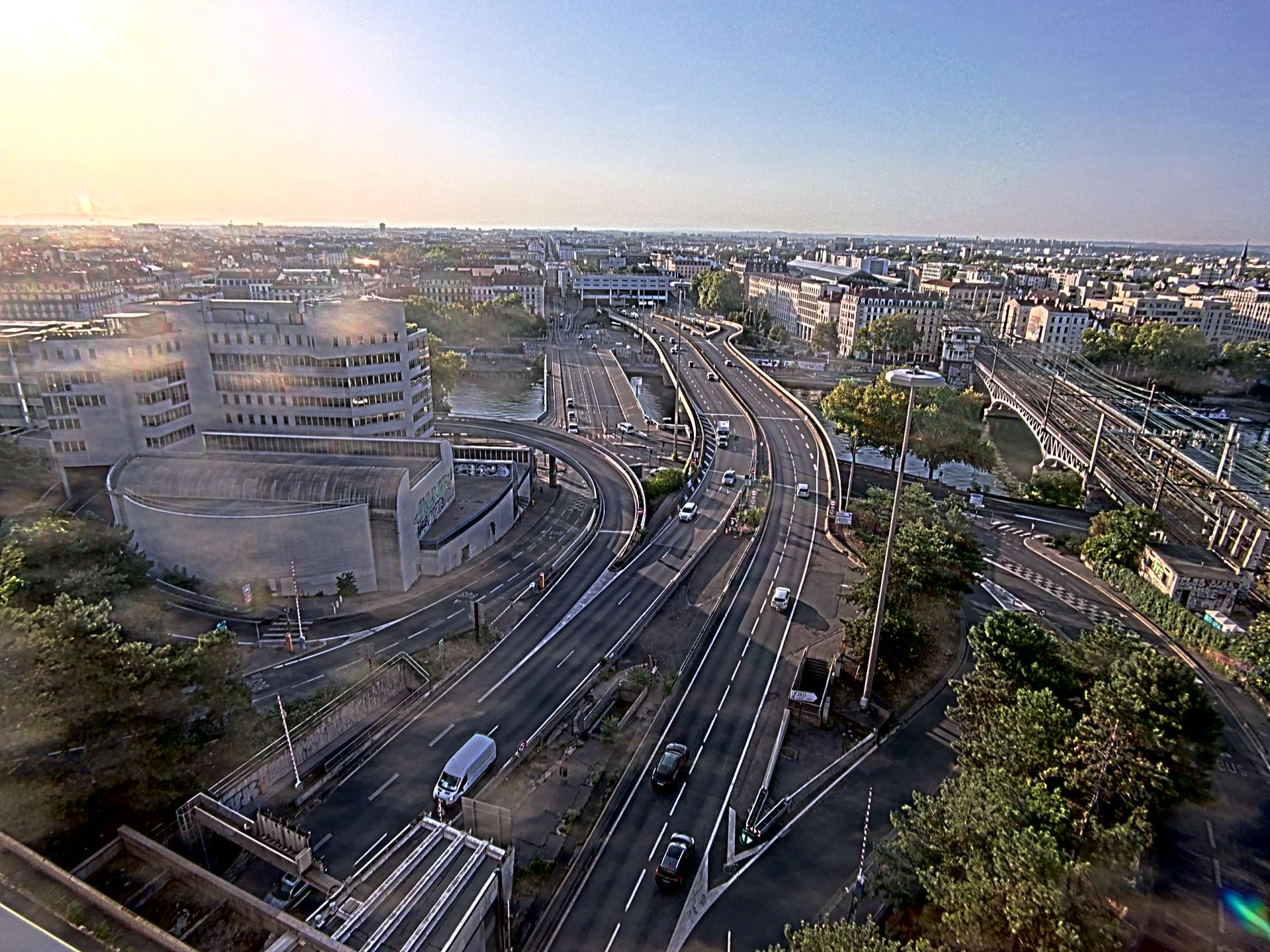 Caméra autoroute à Lyon Perrache à l'entrée Sud du Tunnel sous Fourvière, en direction de Marseille