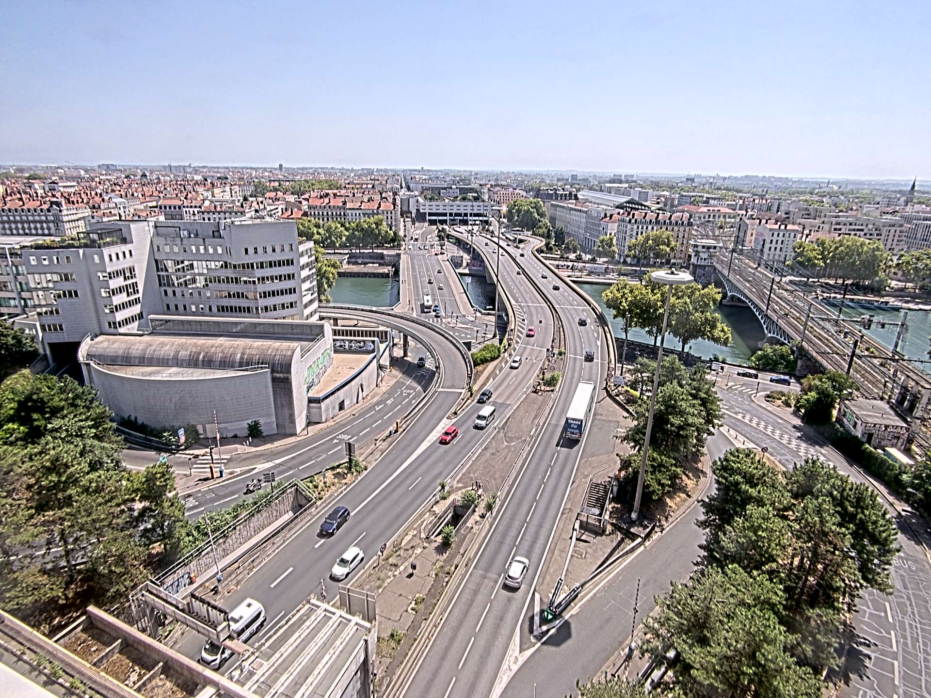 Caméra autoroute à Lyon Perrache à l'entrée Sud du Tunnel sous Fourvière, en direction de Marseille