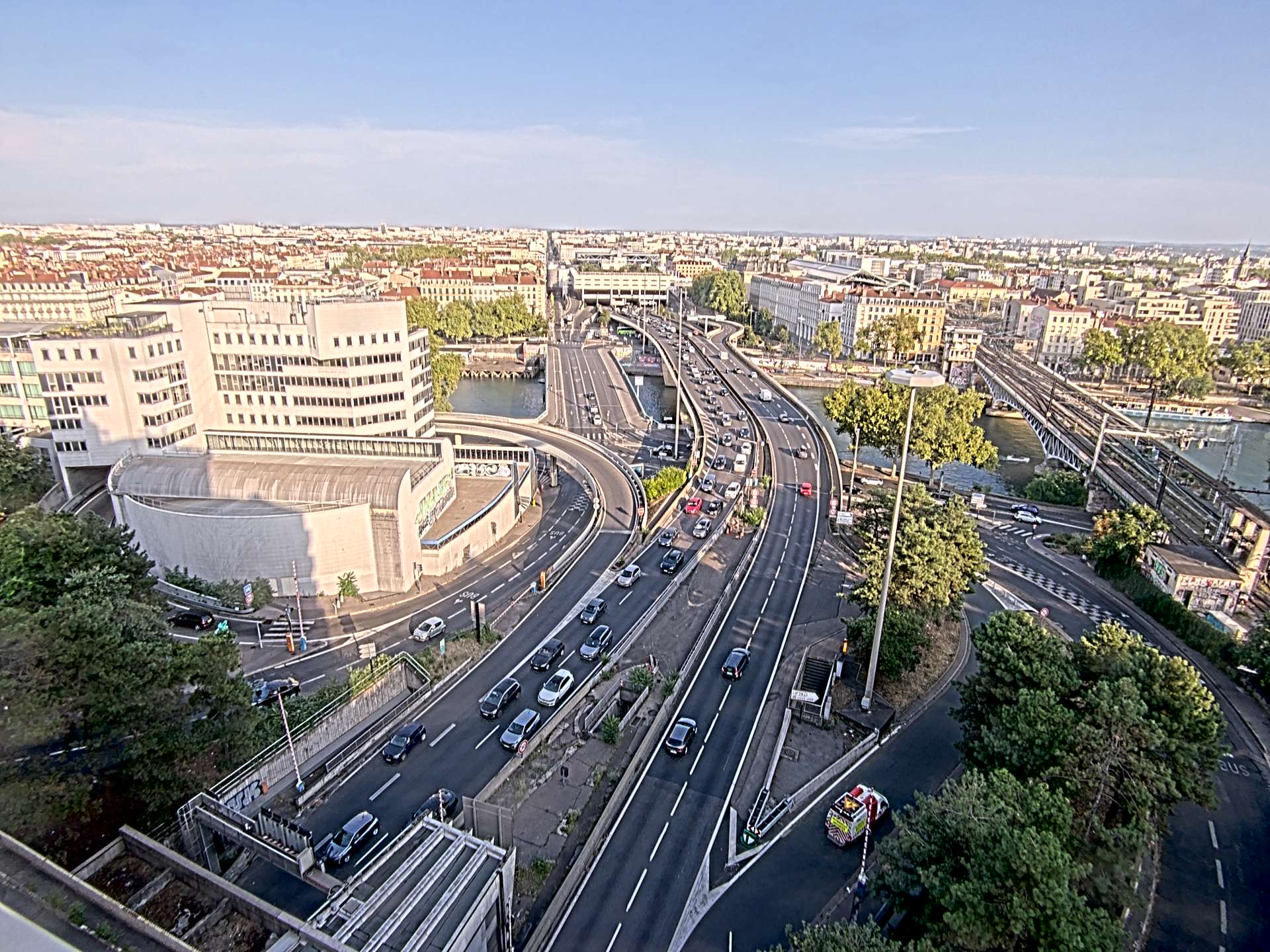 Caméra autoroute à Lyon Perrache à l'entrée Sud du Tunnel sous Fourvière, en direction de Marseille