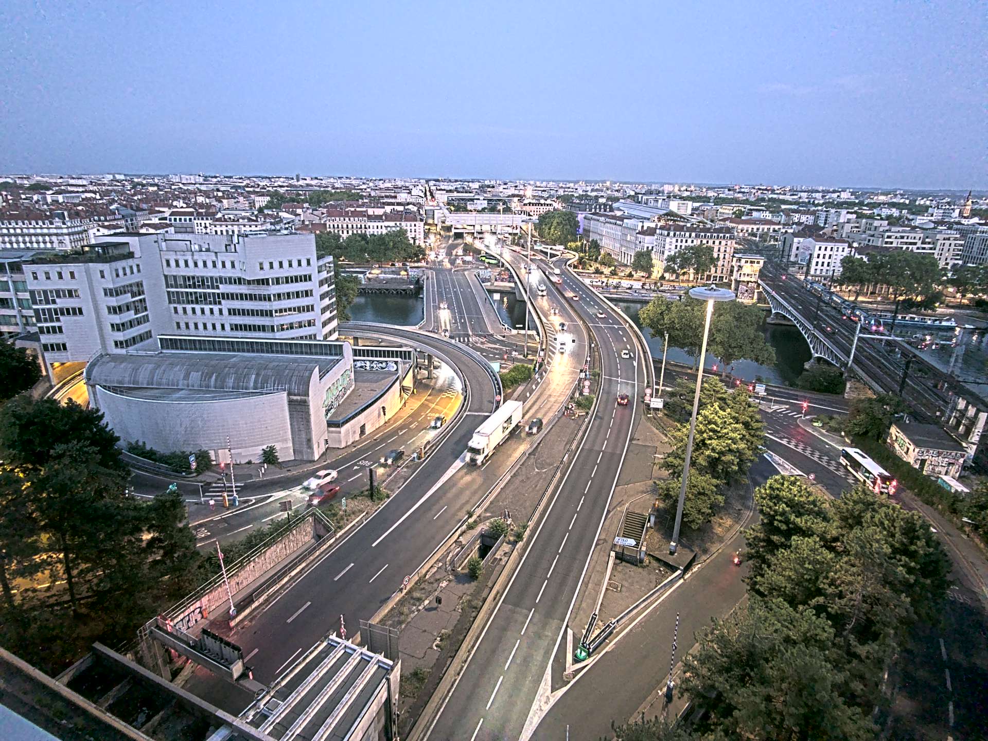 Caméra autoroute à Lyon Perrache à l'entrée Sud du Tunnel sous Fourvière, en direction de Marseille