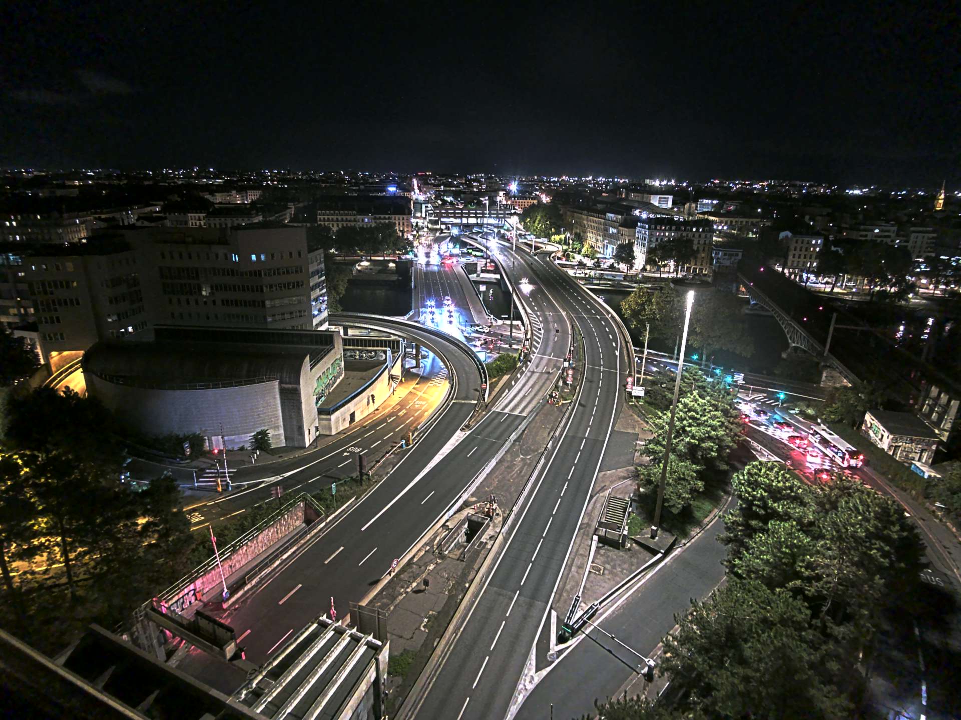 Caméra autoroute à Lyon Perrache à l'entrée Sud du Tunnel sous Fourvière, en direction de Marseille