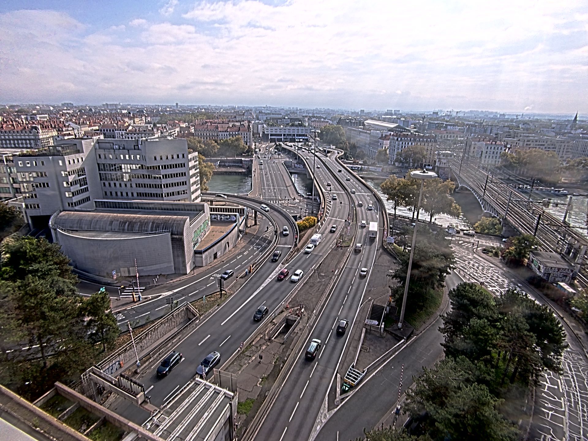 Caméra autoroute à Lyon Perrache à l'entrée Sud du Tunnel sous Fourvière, en direction de Marseille
