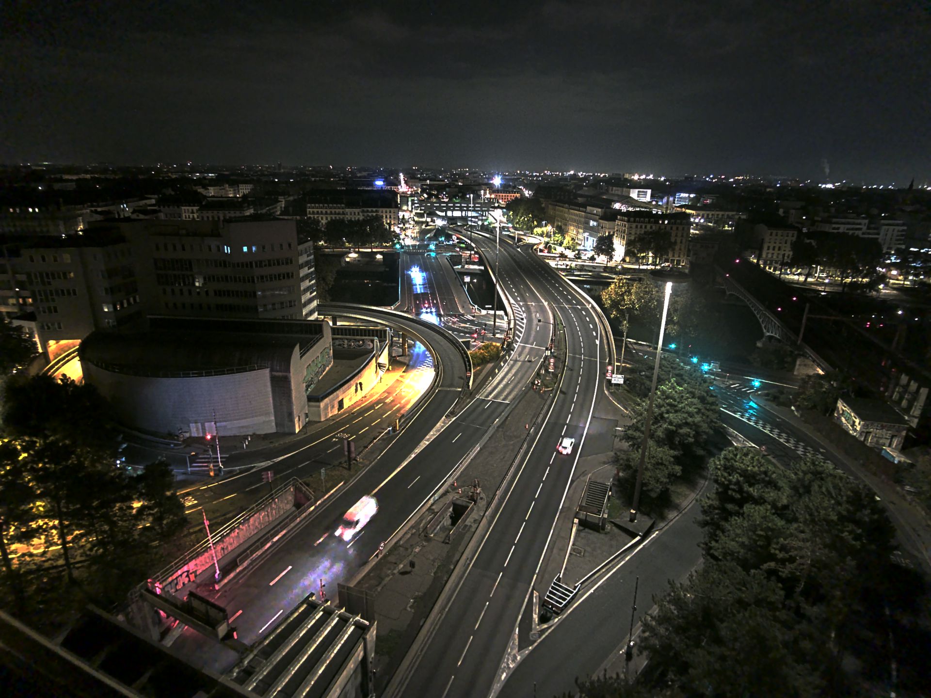 Caméra autoroute à Lyon Perrache à l'entrée Sud du Tunnel sous Fourvière, en direction de Marseille