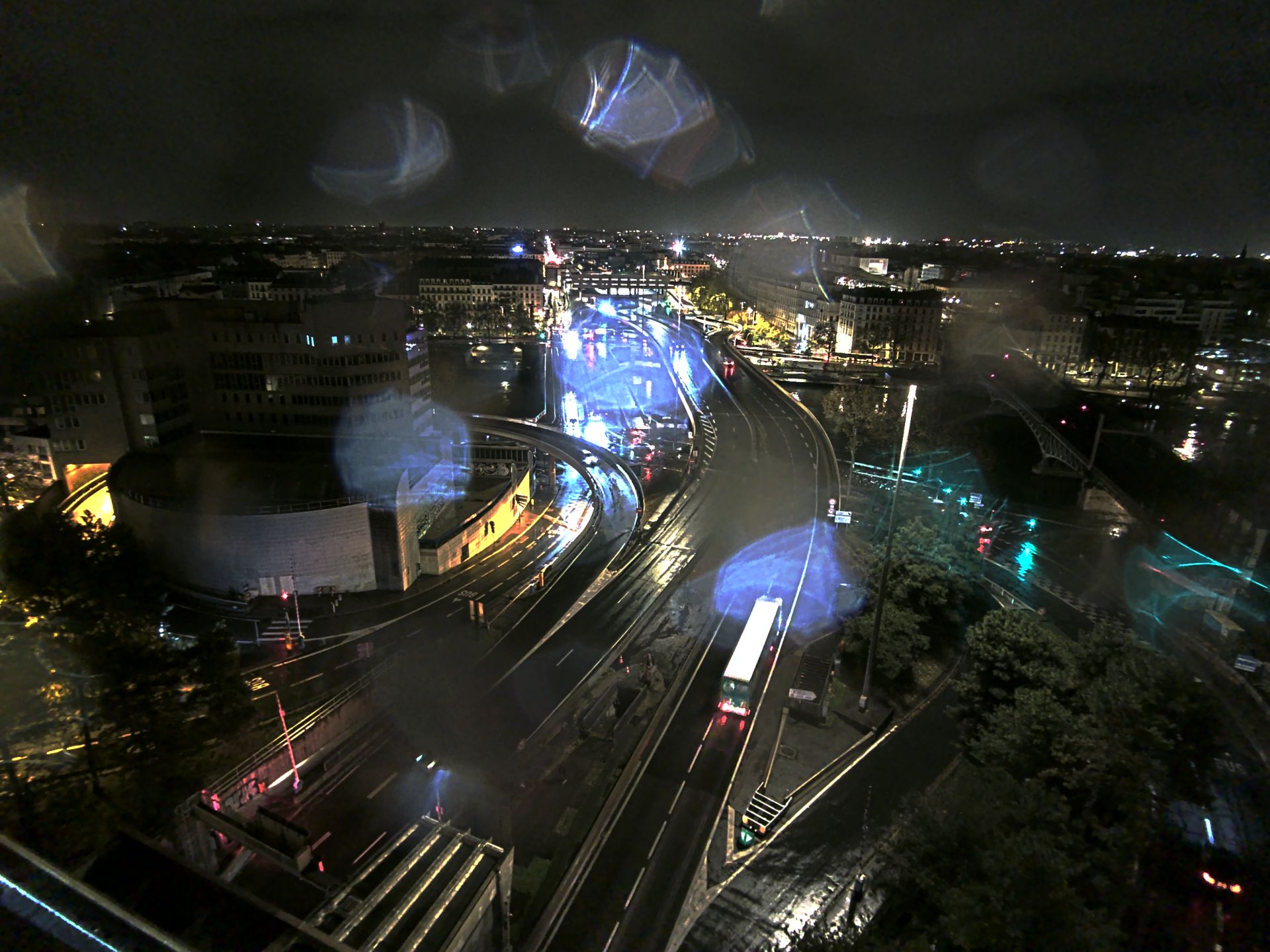 Caméra autoroute à Lyon Perrache à l'entrée Sud du Tunnel sous Fourvière, en direction de Marseille