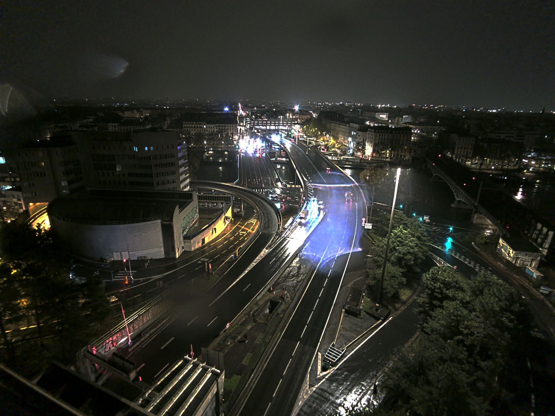 Caméra autoroute à Lyon Perrache à l'entrée Sud du Tunnel sous Fourvière, en direction de Marseille