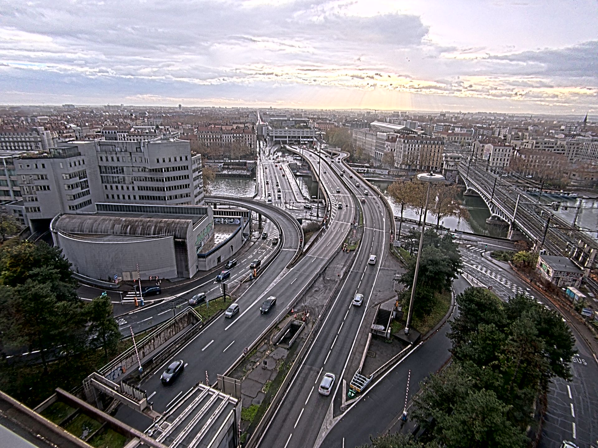 Caméra autoroute à Lyon Perrache à l'entrée Sud du Tunnel sous Fourvière, en direction de Marseille
