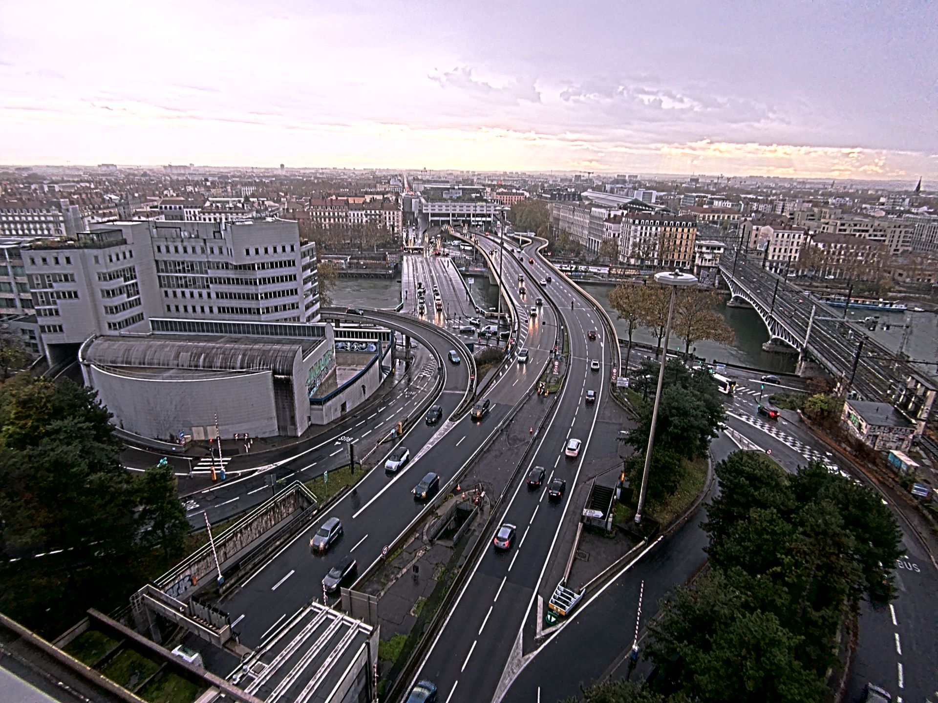 Caméra autoroute à Lyon Perrache à l'entrée Sud du Tunnel sous Fourvière, en direction de Marseille