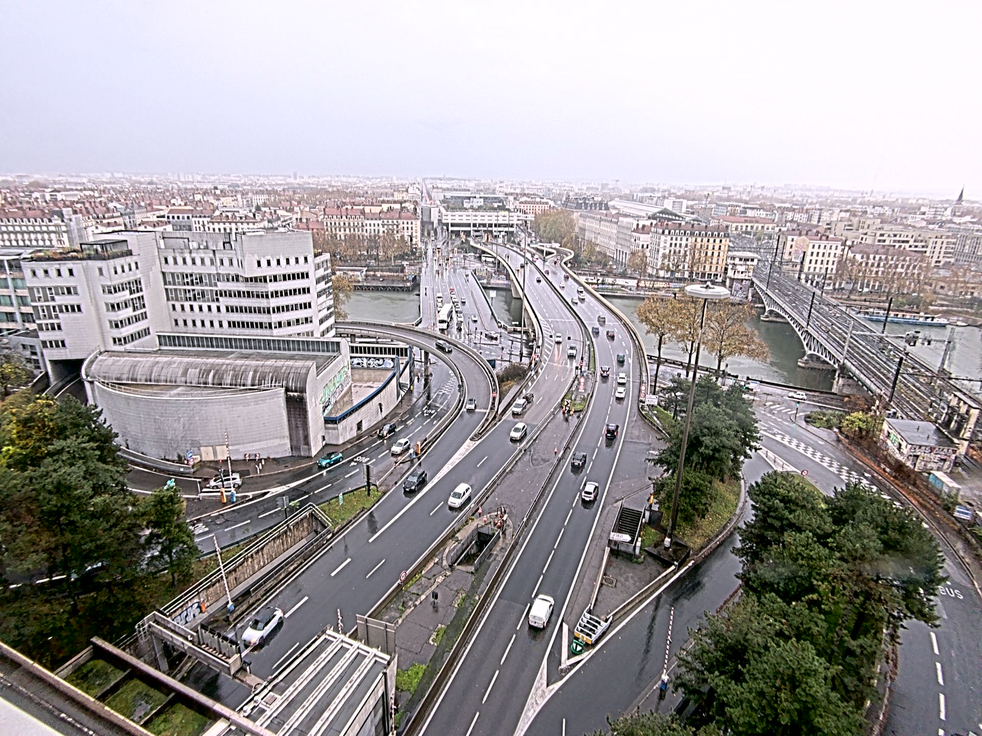 Caméra autoroute à Lyon Perrache à l'entrée Sud du Tunnel sous Fourvière, en direction de Marseille