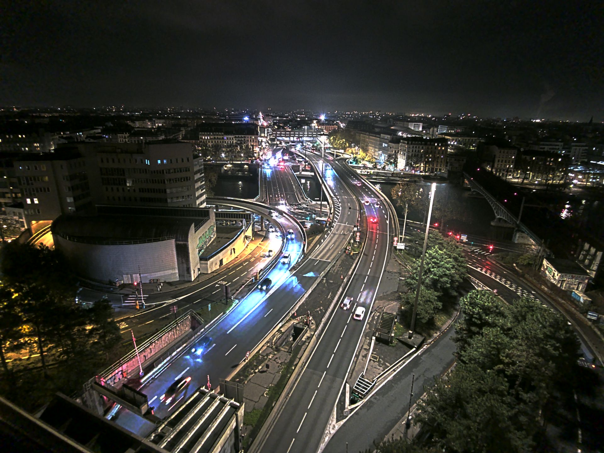 Caméra autoroute à Lyon Perrache à l'entrée Sud du Tunnel sous Fourvière, en direction de Marseille