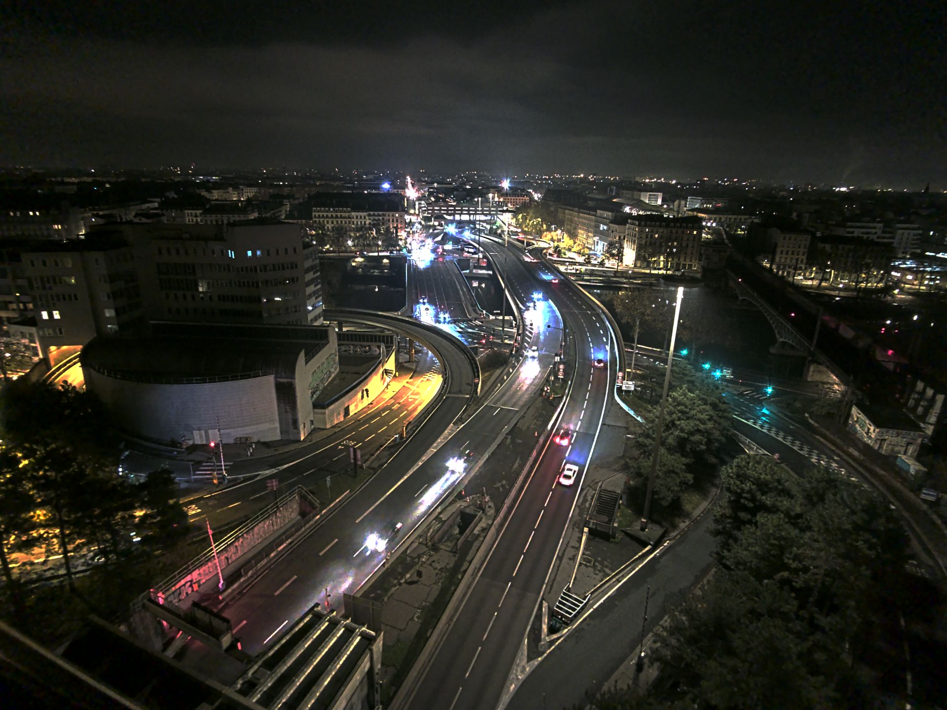 Caméra autoroute à Lyon Perrache à l'entrée Sud du Tunnel sous Fourvière, en direction de Marseille