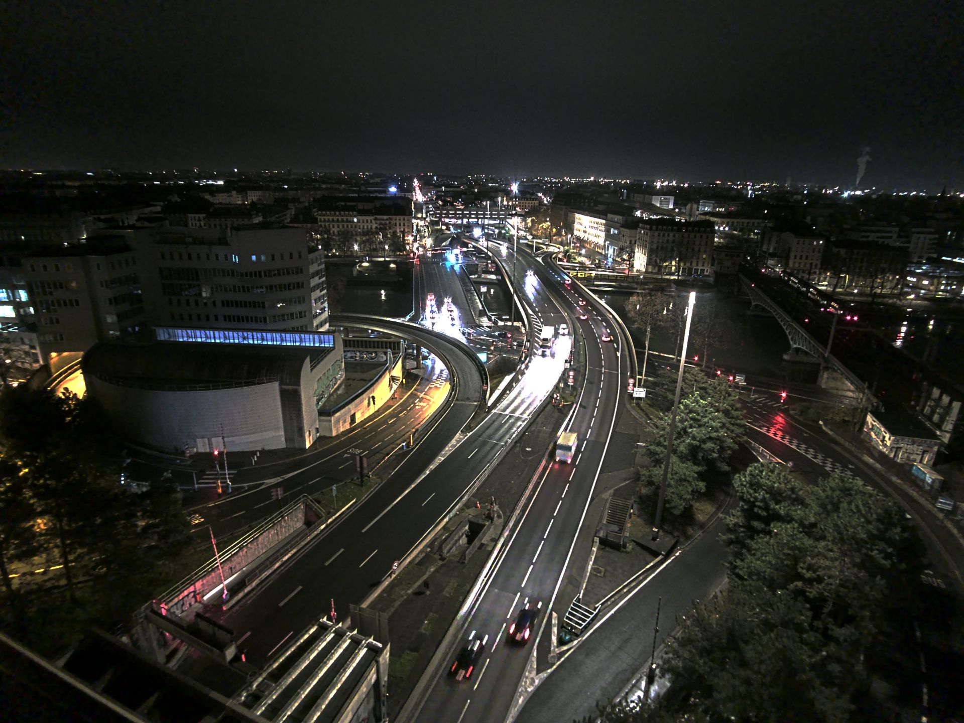 Caméra autoroute à Lyon Perrache à l'entrée Sud du Tunnel sous Fourvière, en direction de Marseille