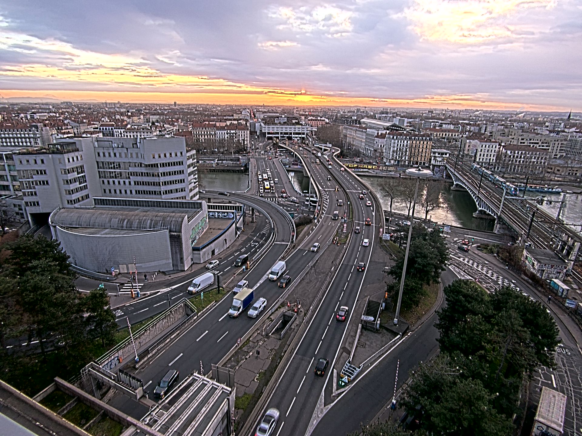 Caméra autoroute à Lyon Perrache à l'entrée Sud du Tunnel sous Fourvière, en direction de Marseille