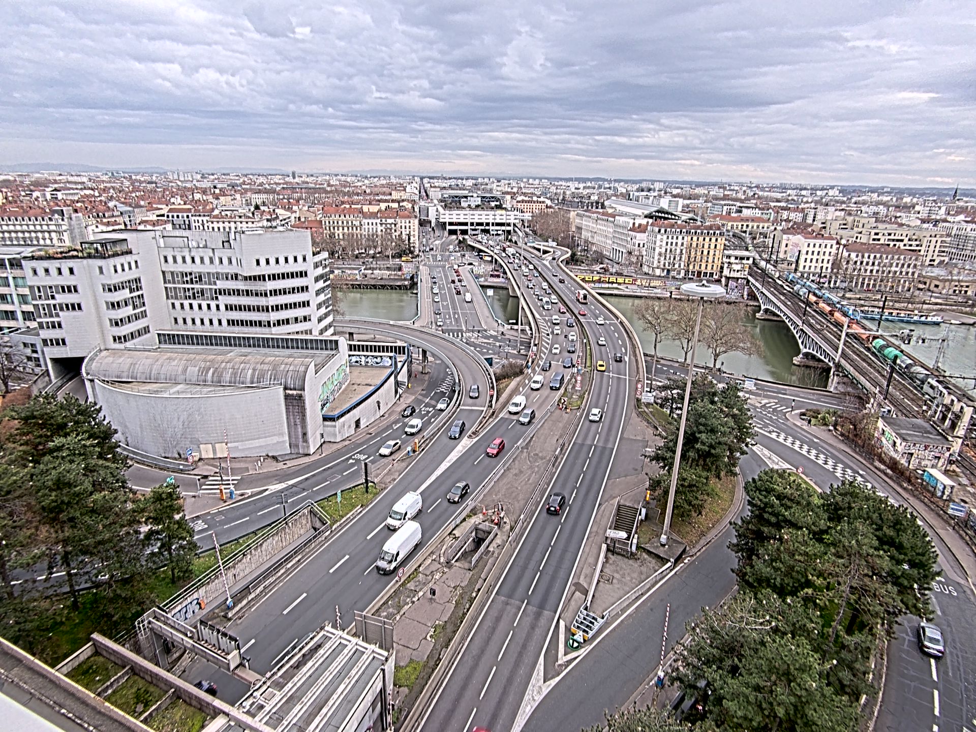 Caméra autoroute à Lyon Perrache à l'entrée Sud du Tunnel sous Fourvière, en direction de Marseille
