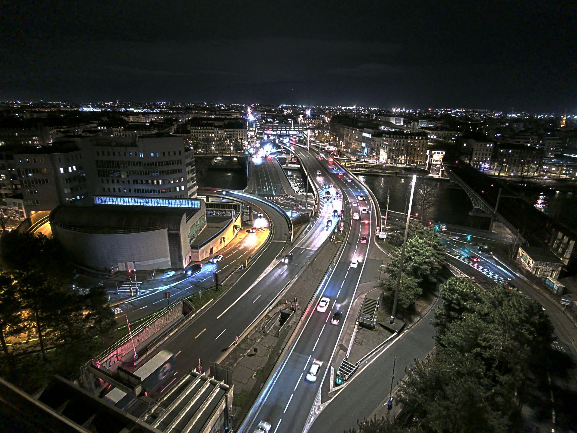 Caméra autoroute à Lyon Perrache à l'entrée Sud du Tunnel sous Fourvière, en direction de Marseille