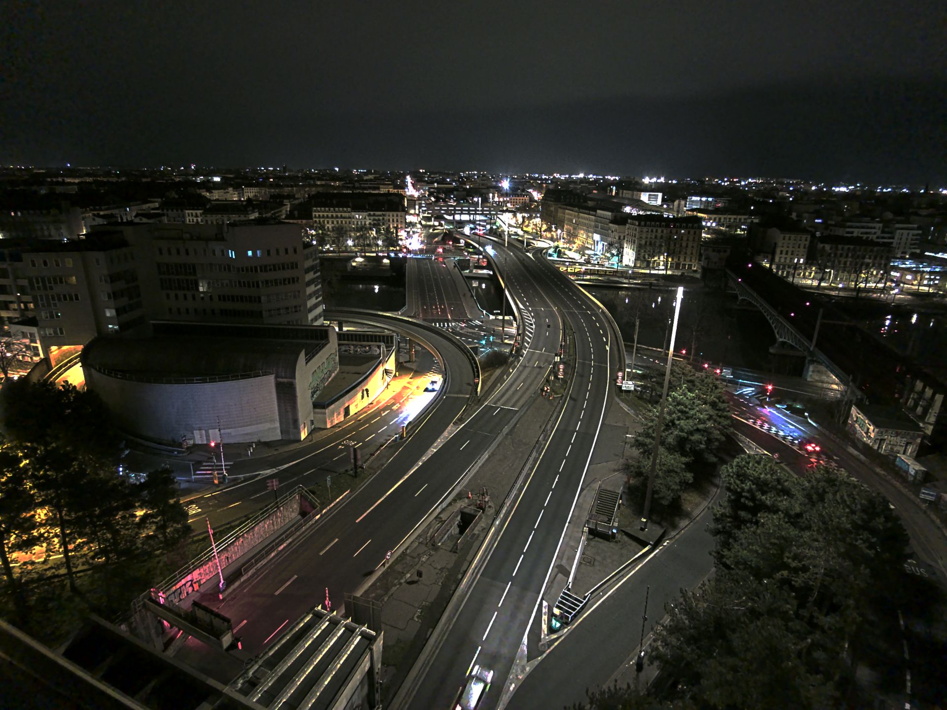 Caméra autoroute à Lyon Perrache à l'entrée Sud du Tunnel sous Fourvière, en direction de Marseille