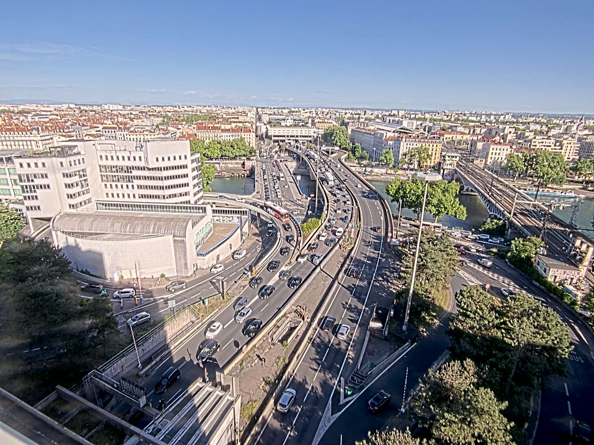 Caméra autoroute à Lyon Perrache à l'entrée Sud du Tunnel sous Fourvière, en direction de Marseille