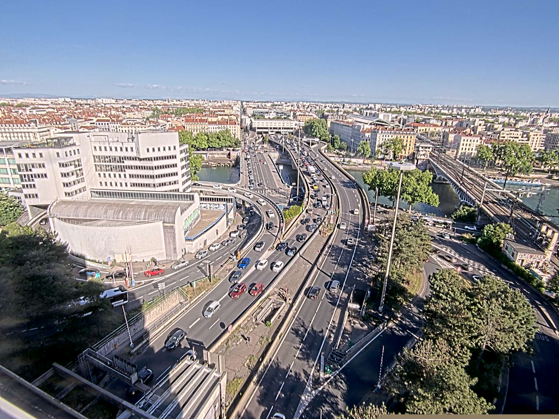Caméra autoroute à Lyon Perrache à l'entrée Sud du Tunnel sous Fourvière, en direction de Marseille