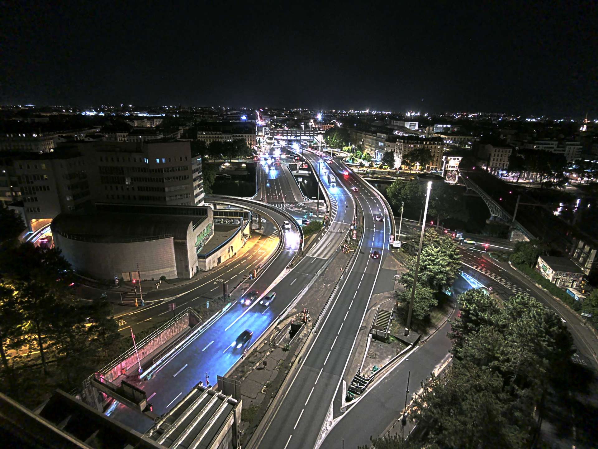 Caméra autoroute à Lyon Perrache à l'entrée Sud du Tunnel sous Fourvière, en direction de Marseille