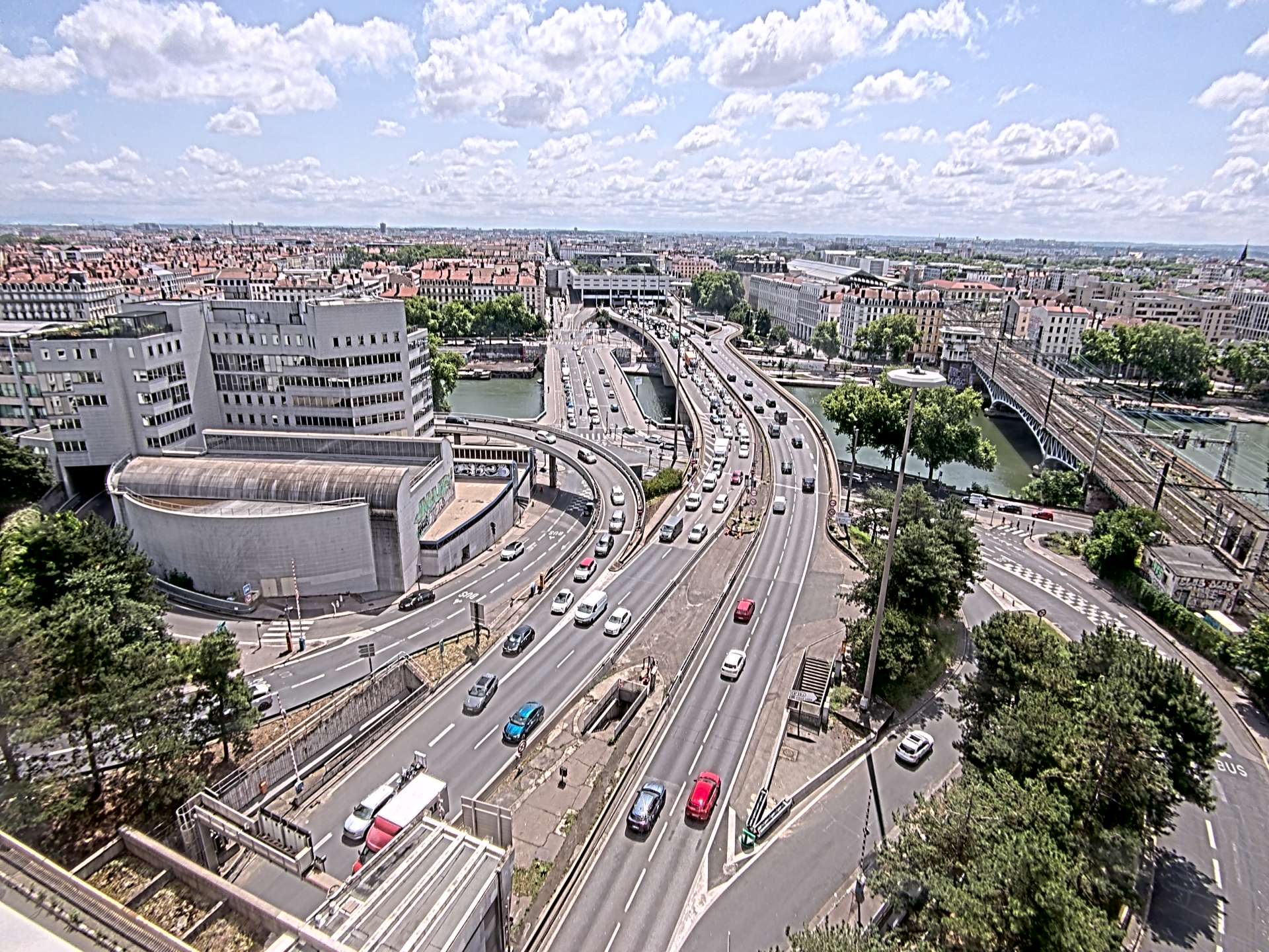 Caméra autoroute à Lyon Perrache à l'entrée Sud du Tunnel sous Fourvière, en direction de Marseille