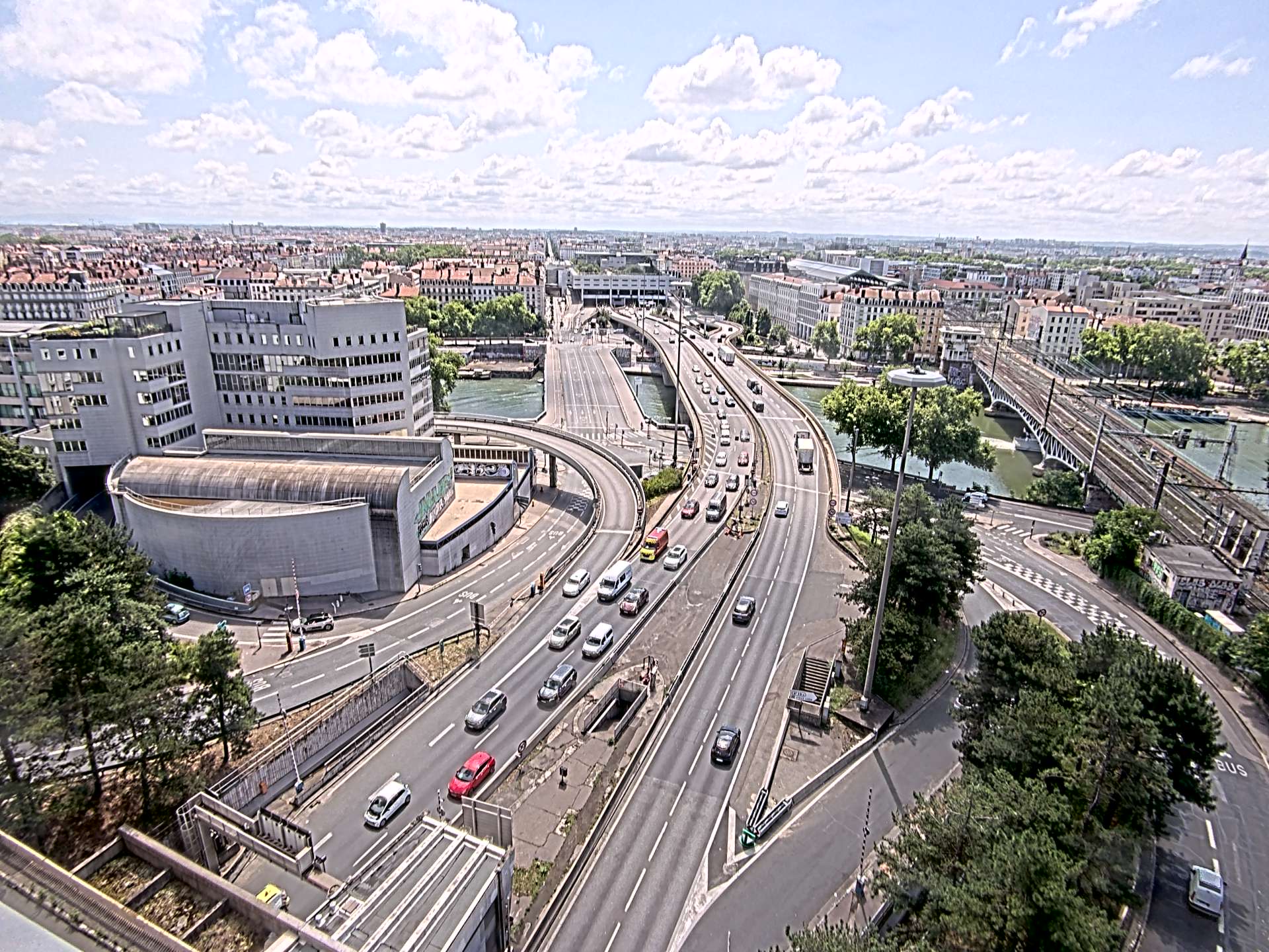 Caméra autoroute à Lyon Perrache à l'entrée Sud du Tunnel sous Fourvière, en direction de Marseille