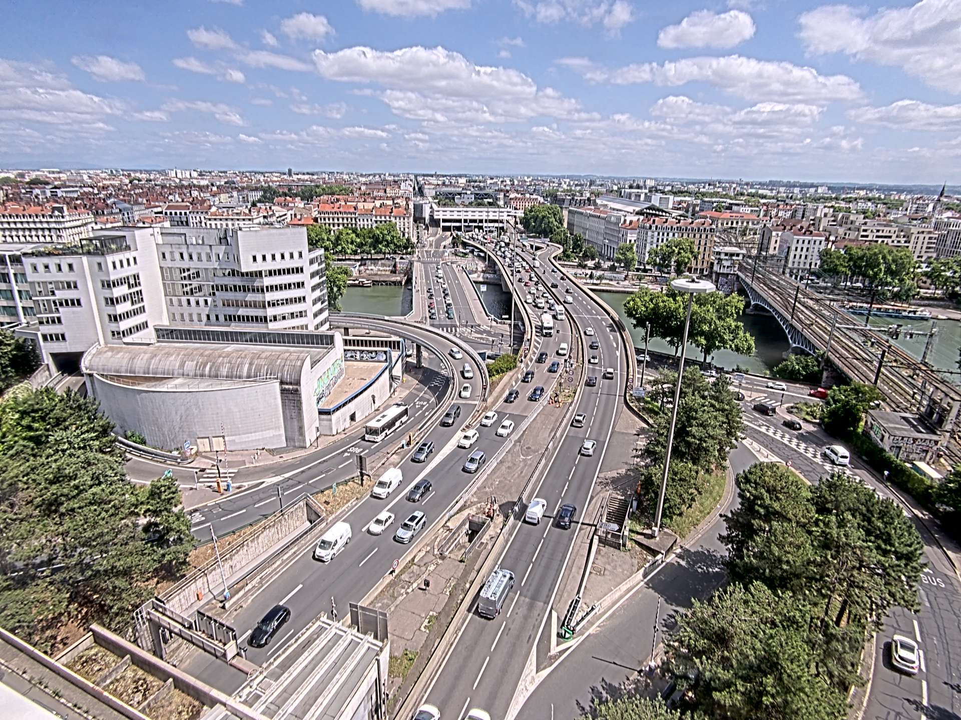 Caméra autoroute à Lyon Perrache à l'entrée Sud du Tunnel sous Fourvière, en direction de Marseille