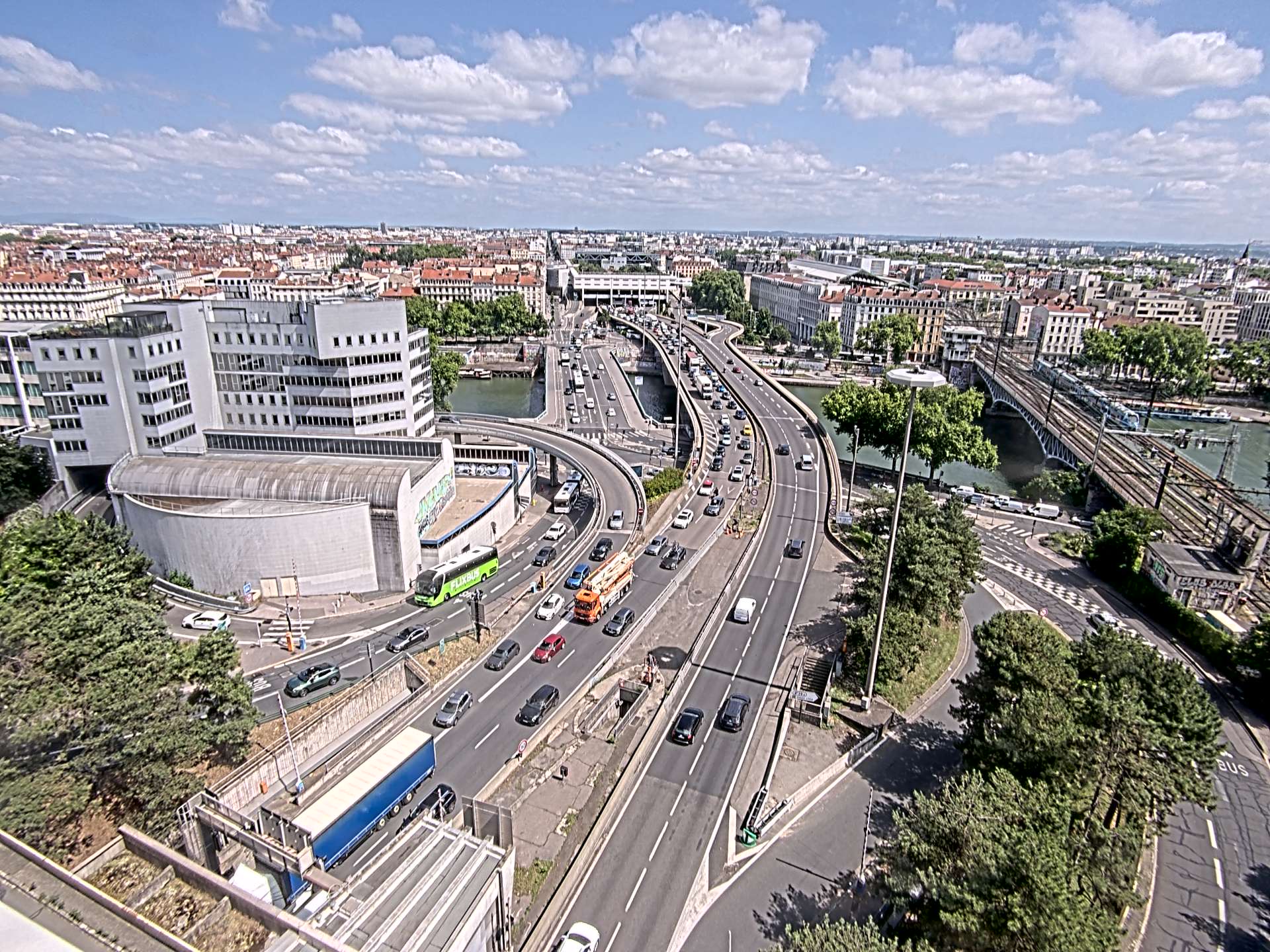 Caméra autoroute à Lyon Perrache à l'entrée Sud du Tunnel sous Fourvière, en direction de Marseille