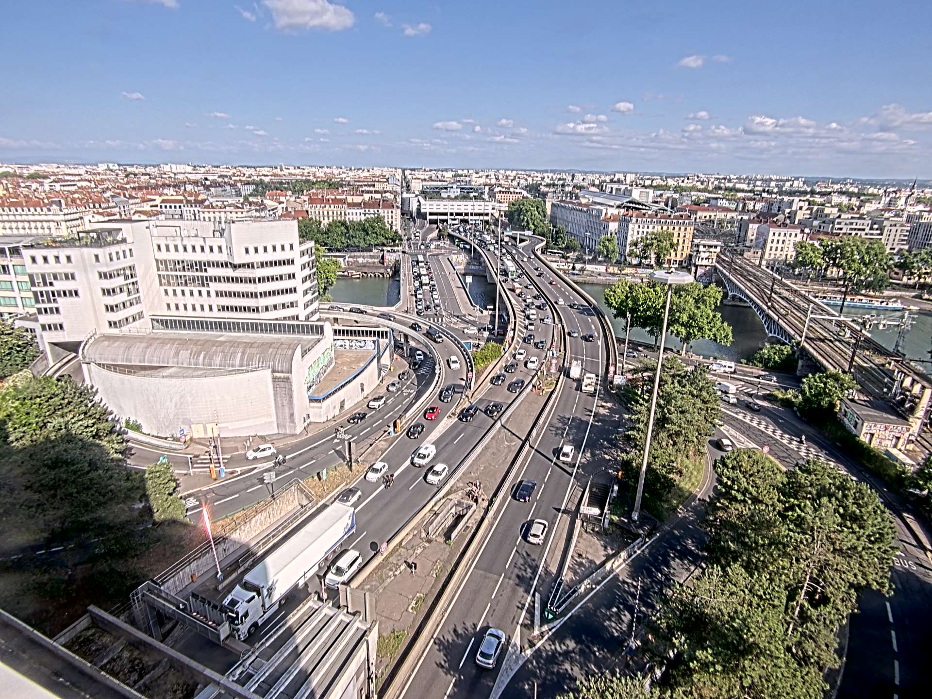 Caméra autoroute à Lyon Perrache à l'entrée Sud du Tunnel sous Fourvière, en direction de Marseille