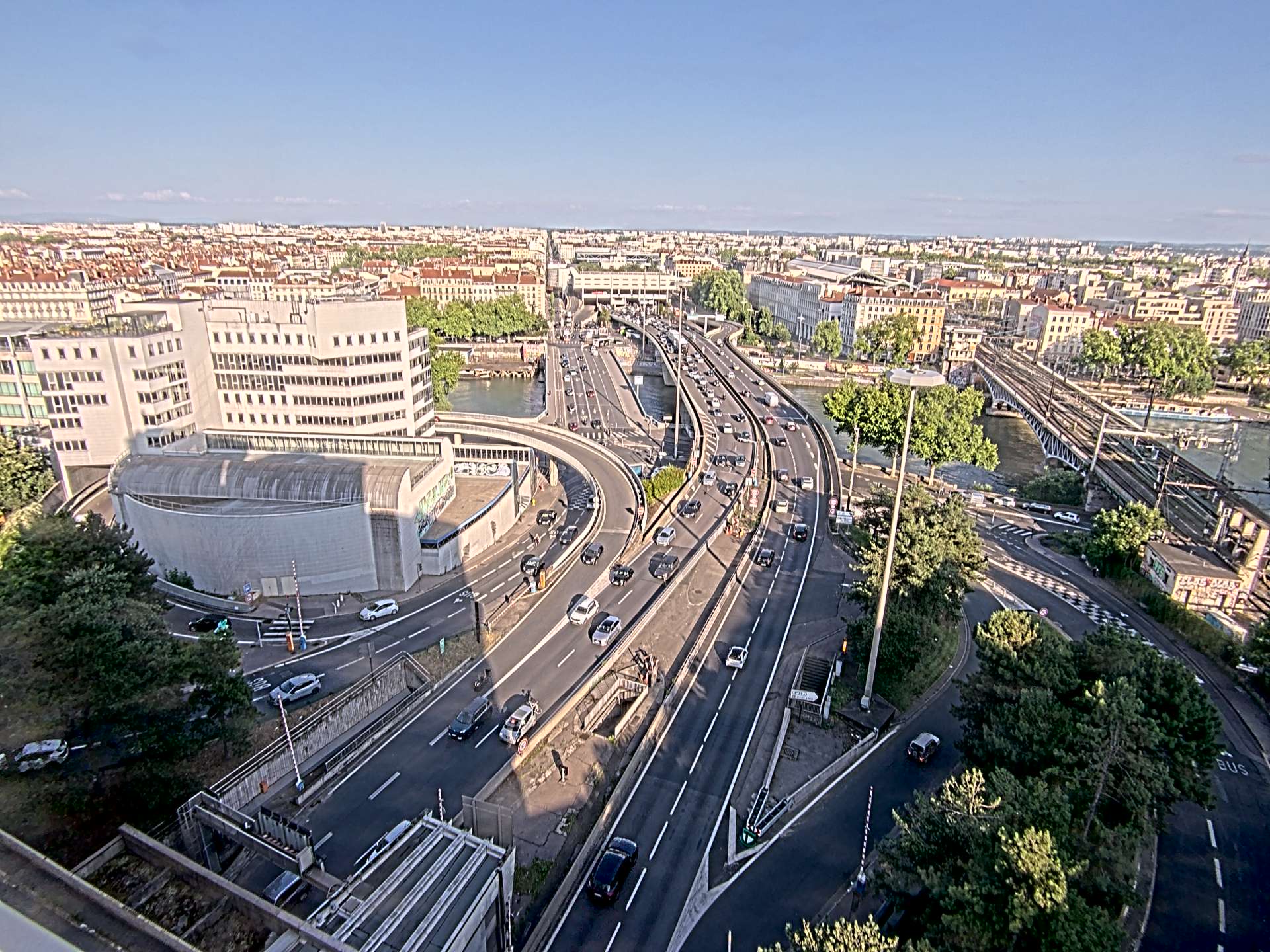 Caméra autoroute à Lyon Perrache à l'entrée Sud du Tunnel sous Fourvière, en direction de Marseille