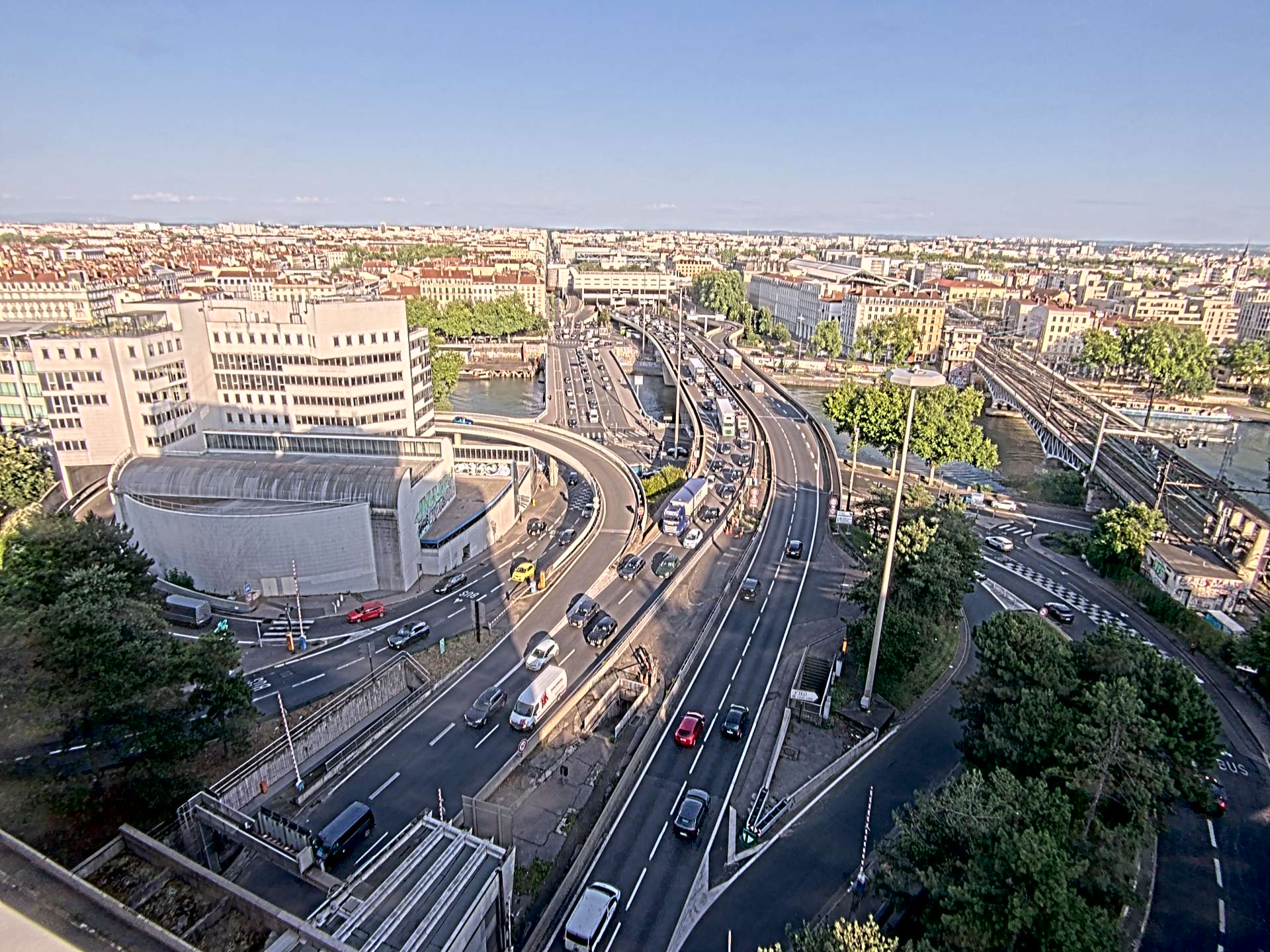 Caméra autoroute à Lyon Perrache à l'entrée Sud du Tunnel sous Fourvière, en direction de Marseille